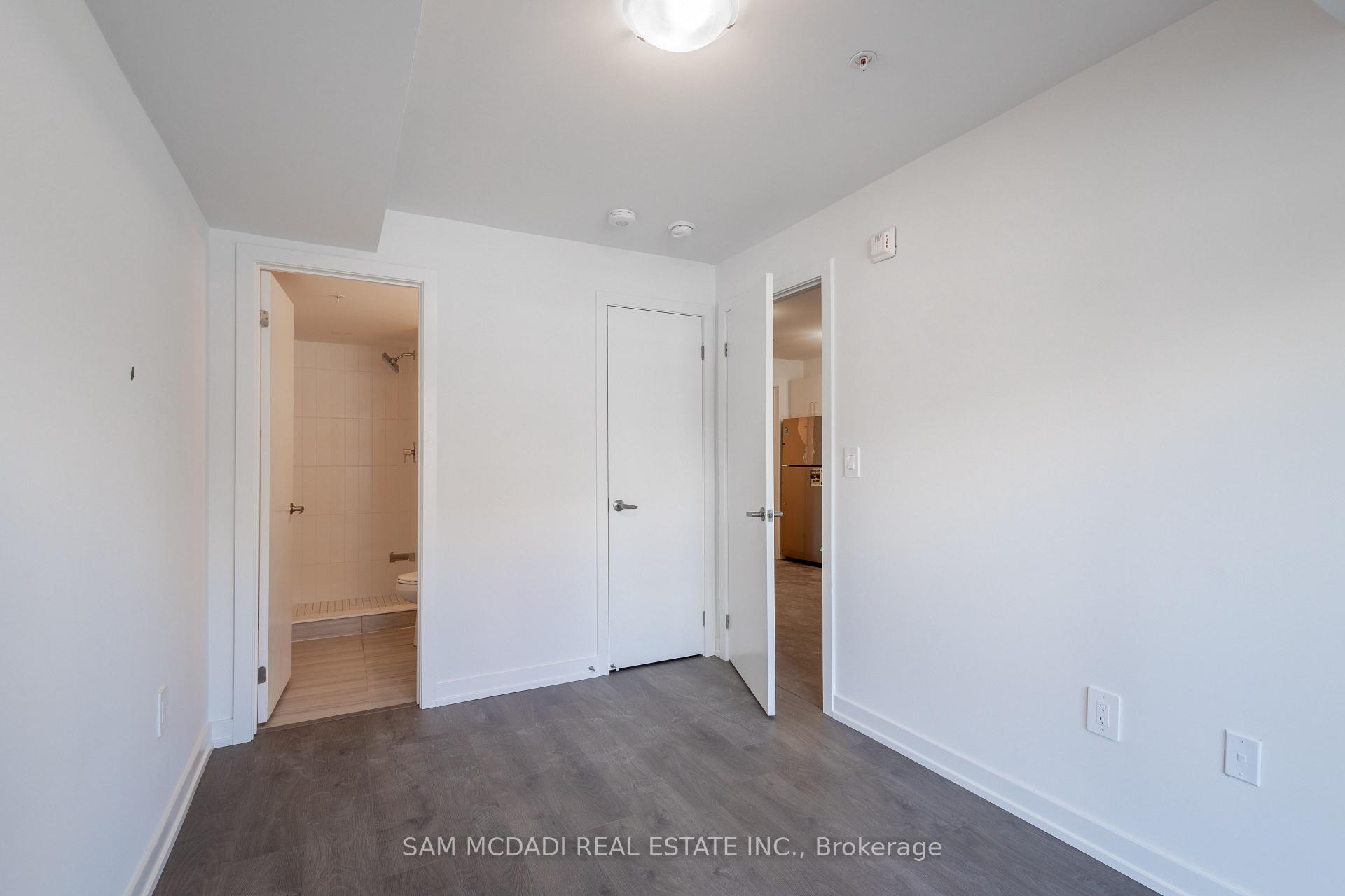 1680 Victoria Park Avenue 114