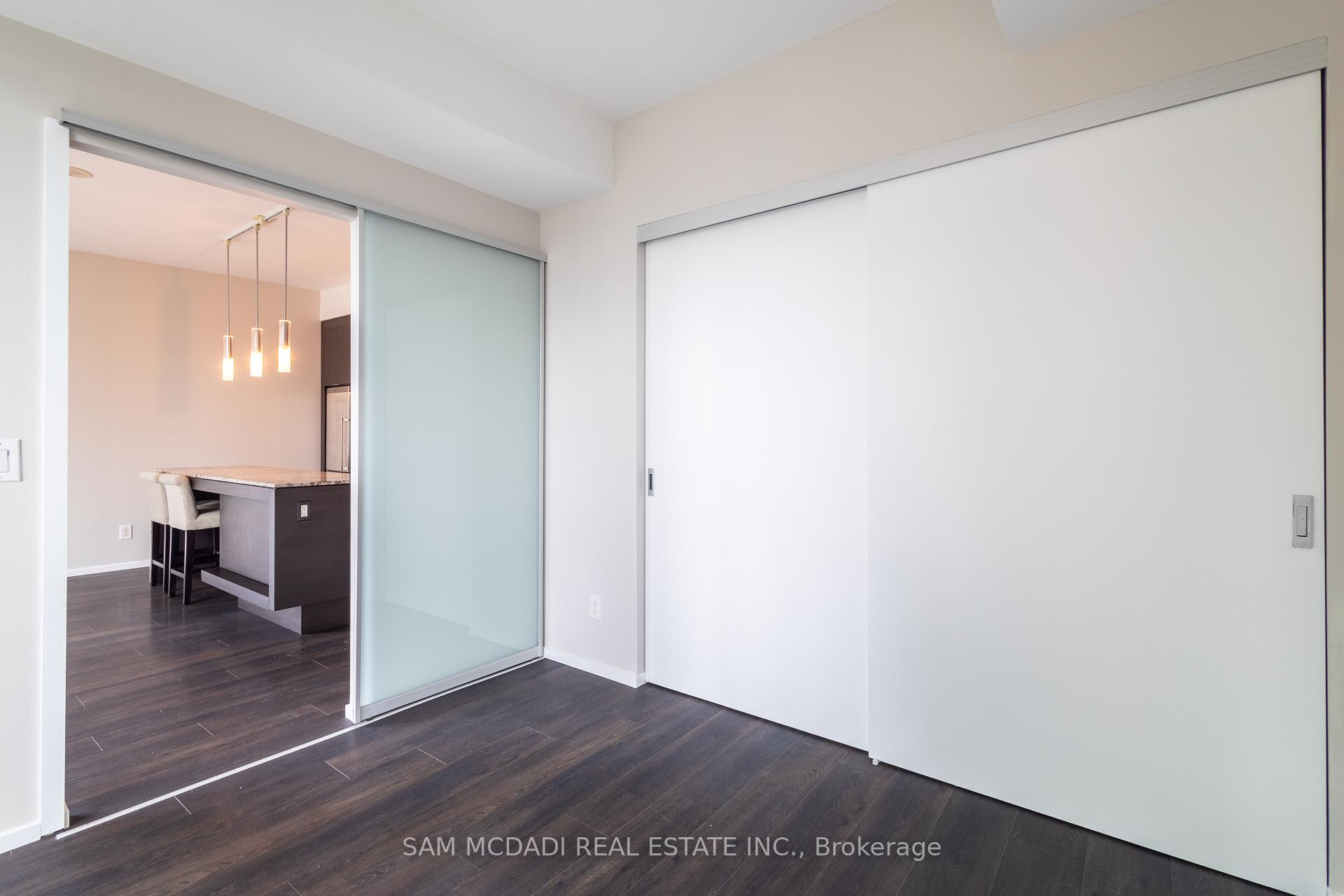 8 Charlotte Street 1108