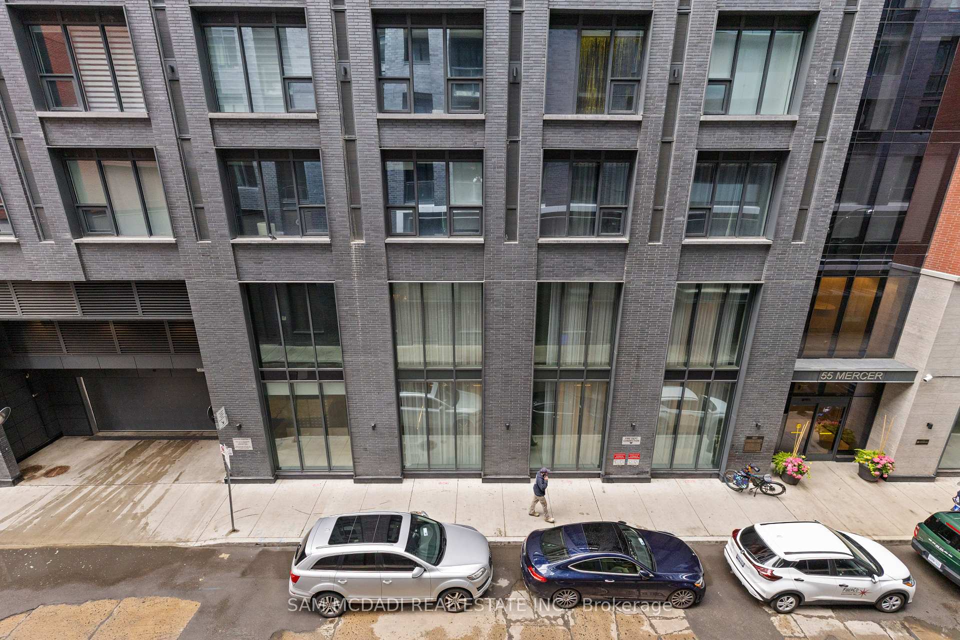 115 Blue Jays Way 310