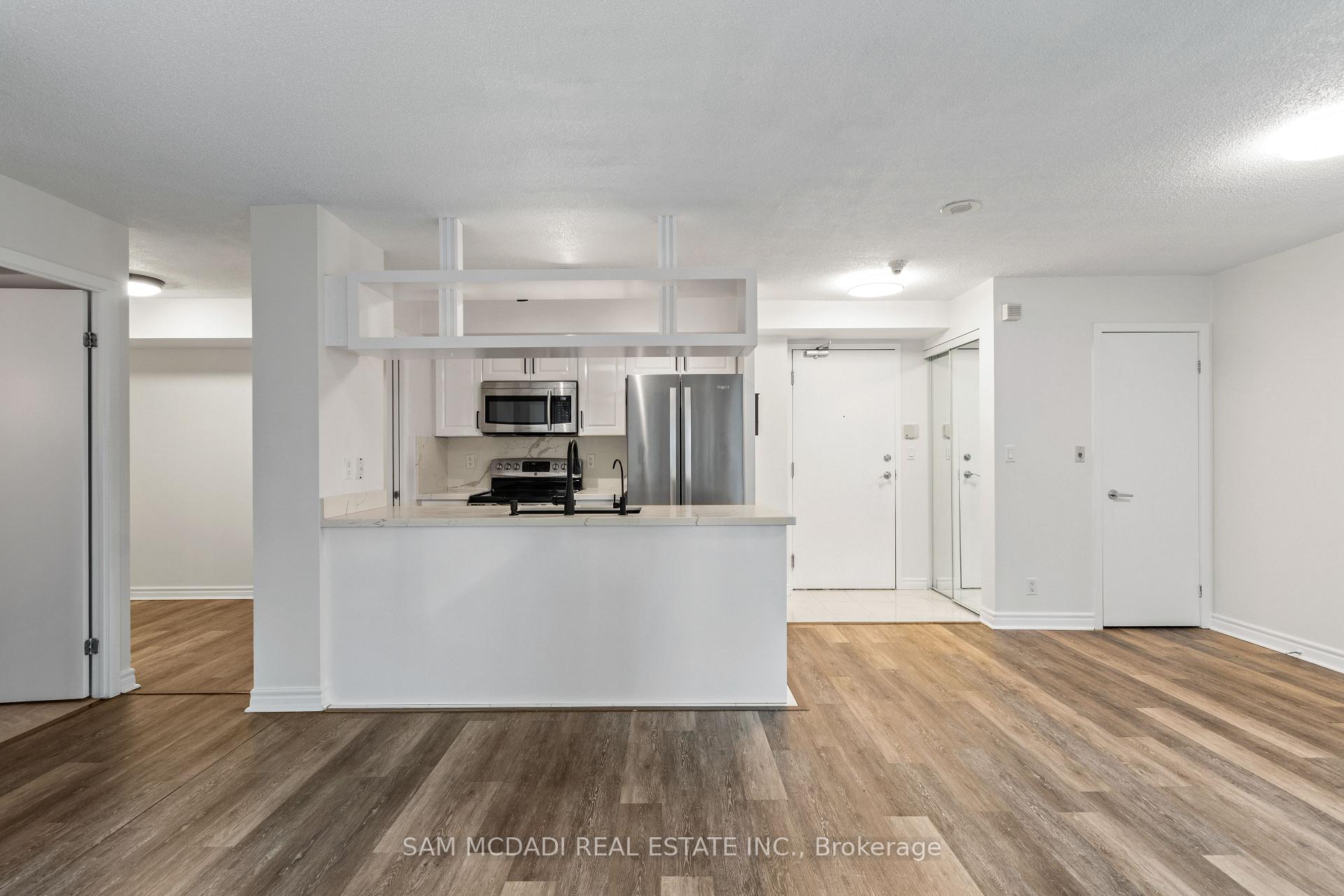 81 Navy Wharf Court 1006