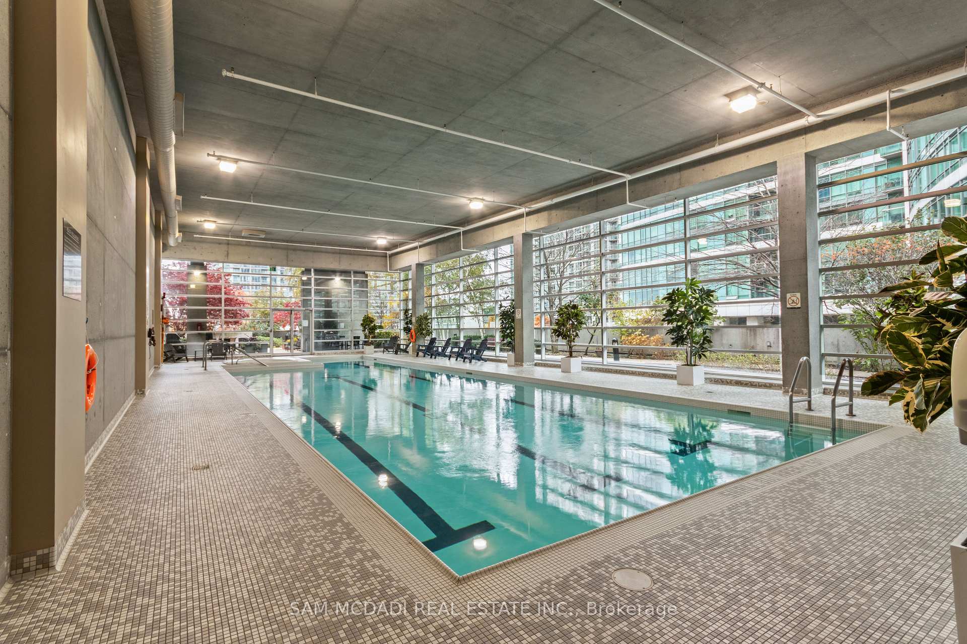 81 Navy Wharf Court 1006