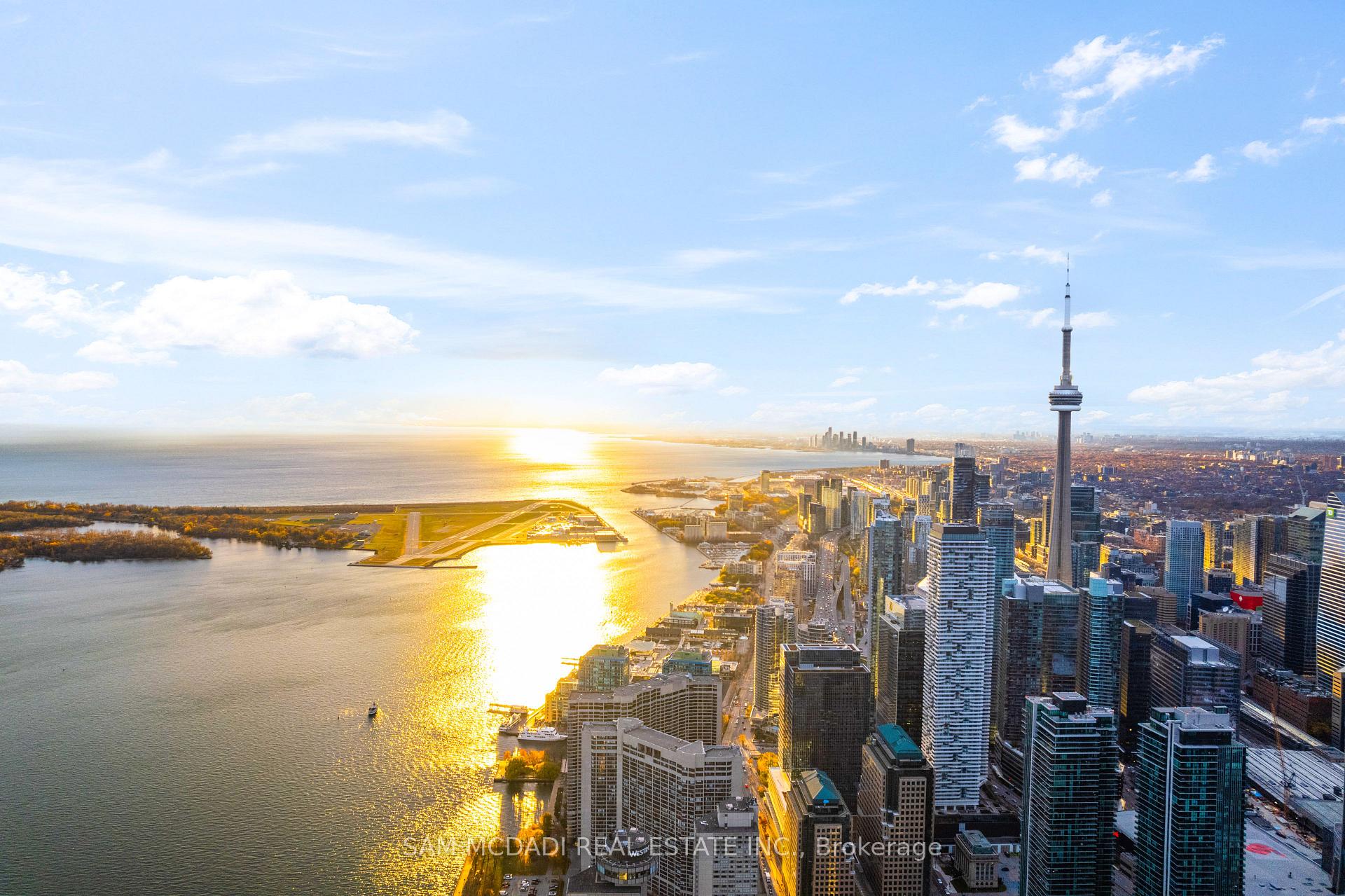 29 Queens Quay E 914