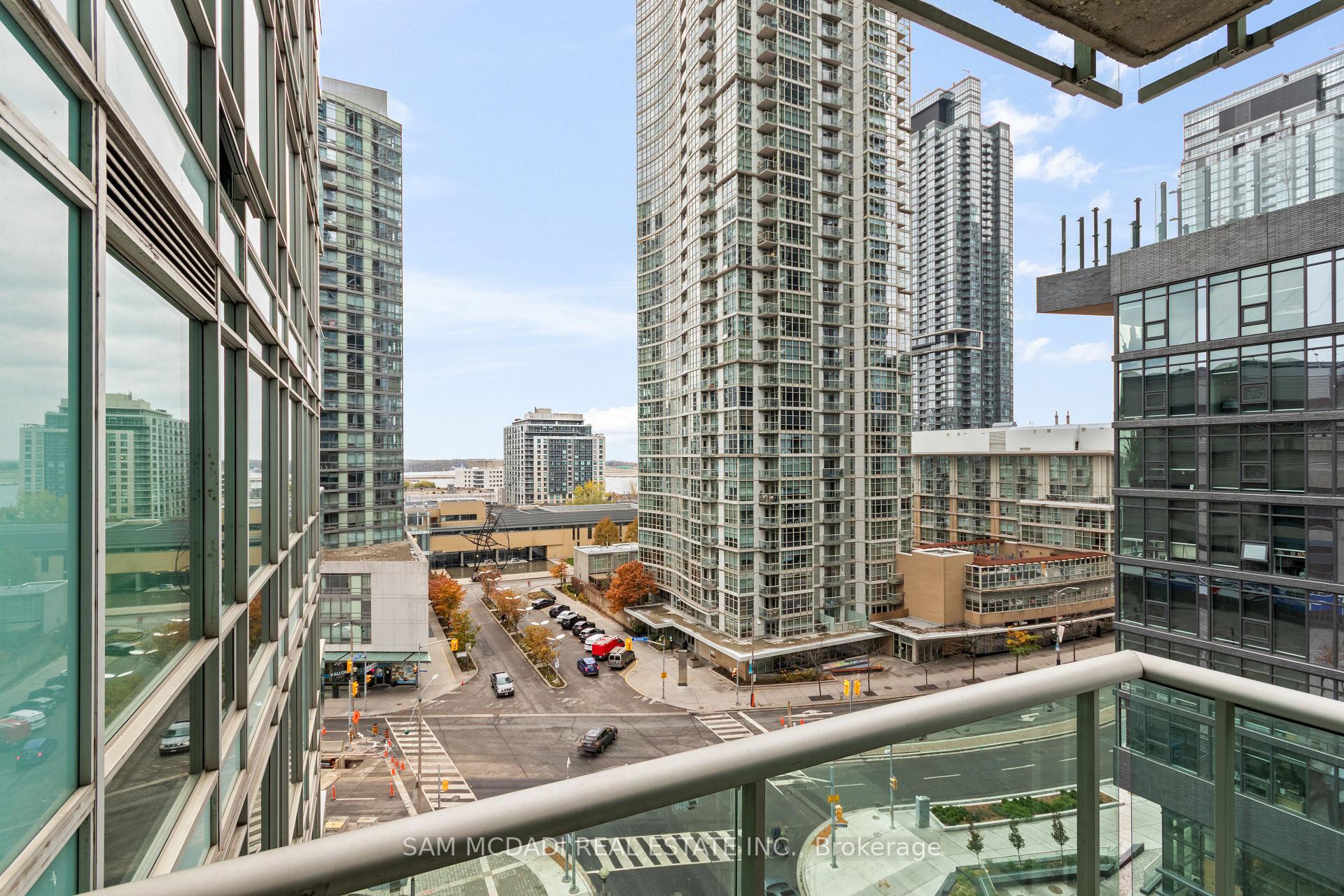 81 Navy Wharf Court 1006