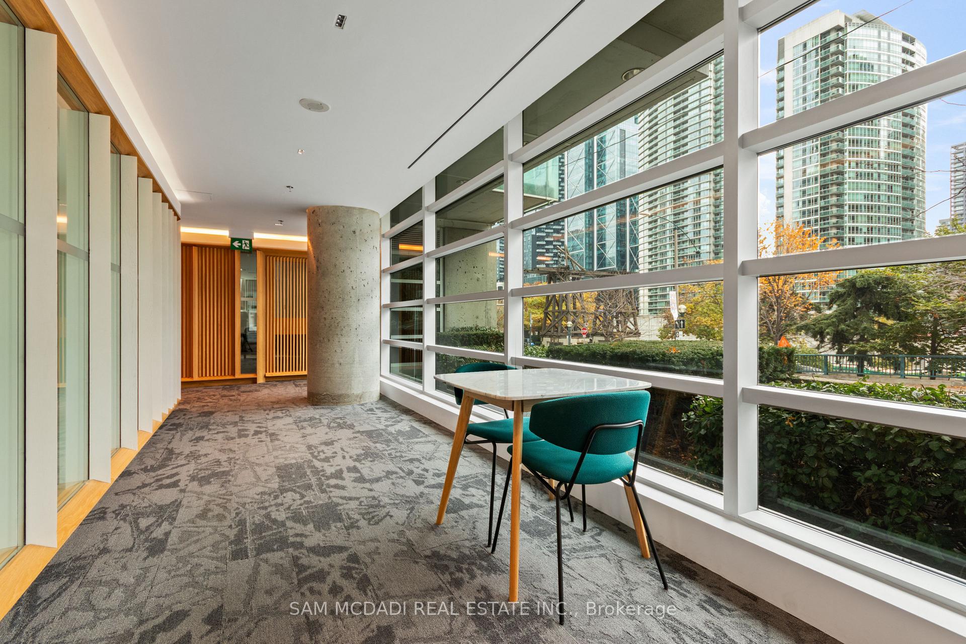 81 Navy Wharf Court 1006