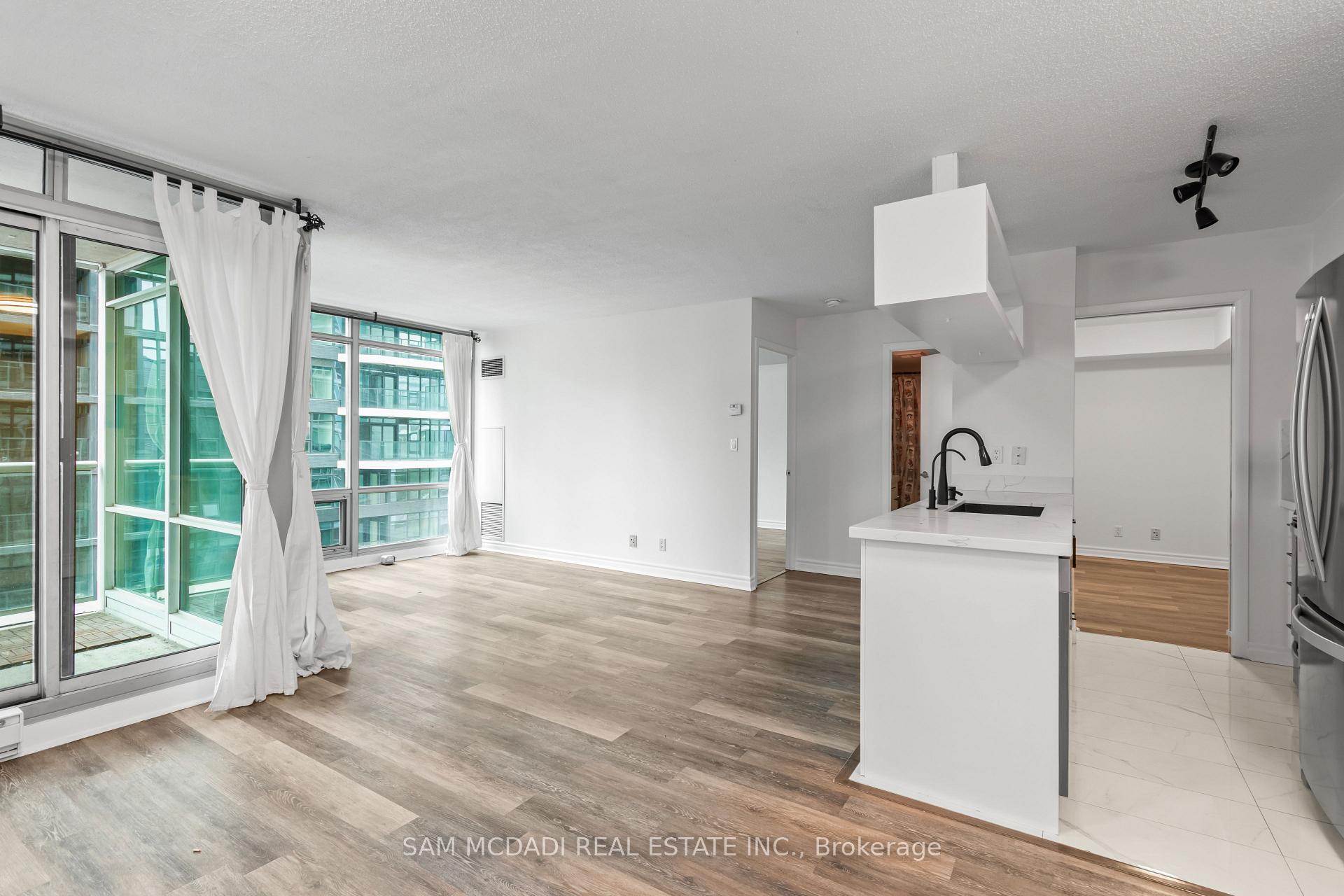 81 Navy Wharf Court 1006