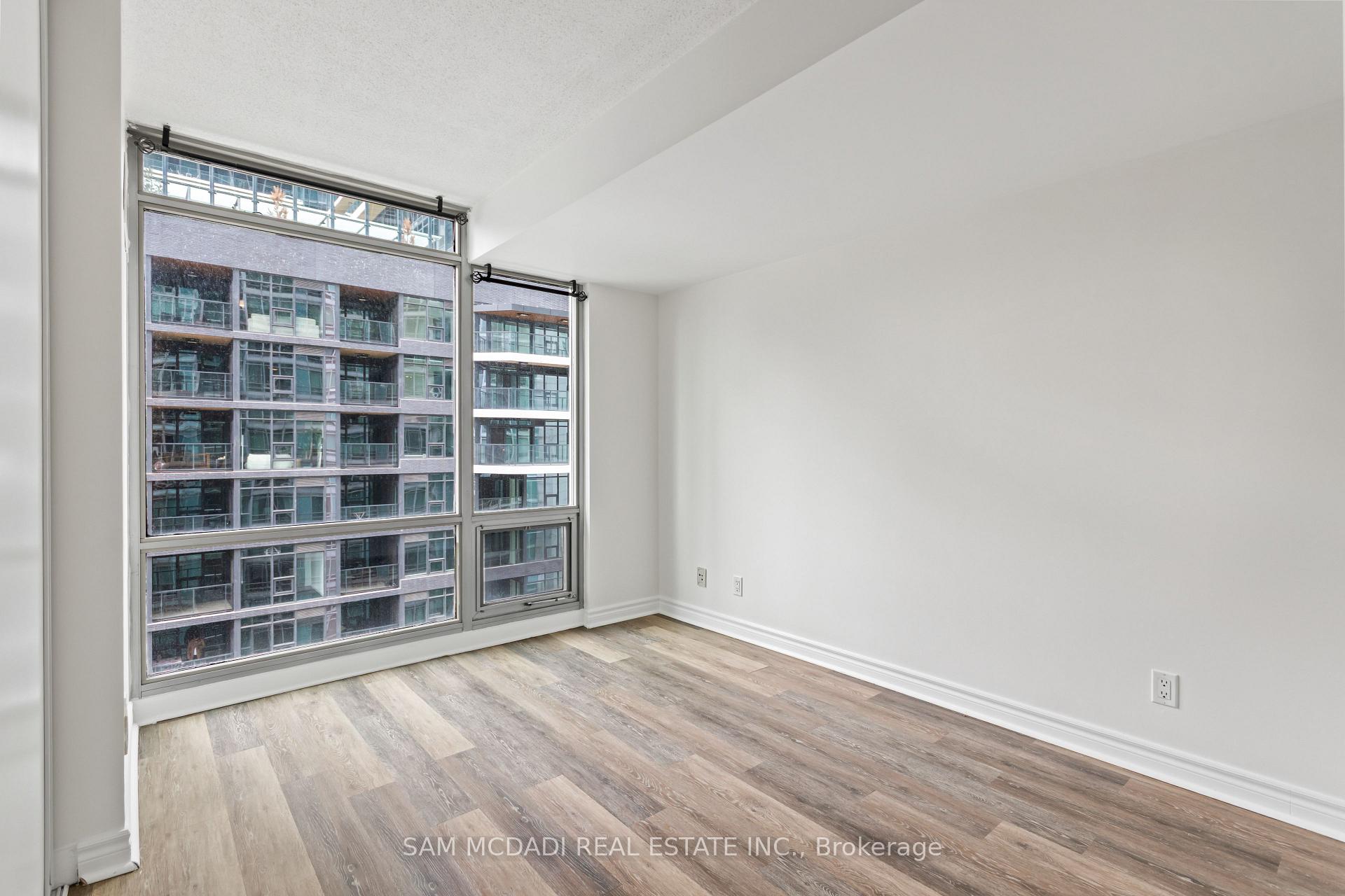 81 Navy Wharf Court 1006