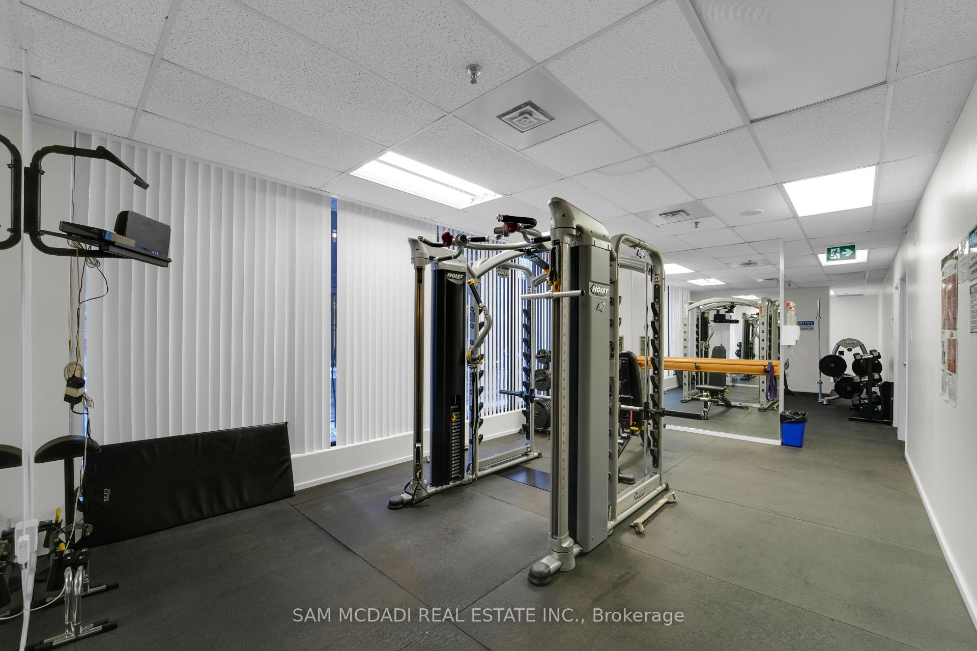 117 Gerrard Street E 613