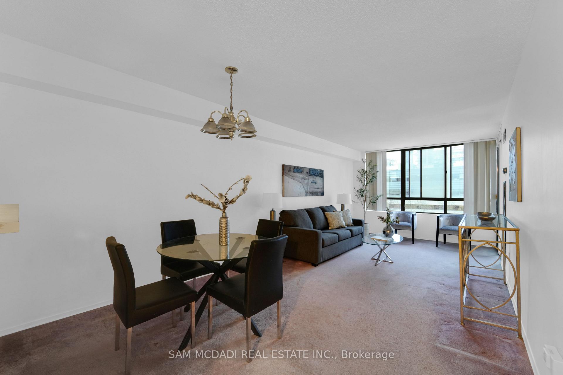 117 Gerrard Street E 613