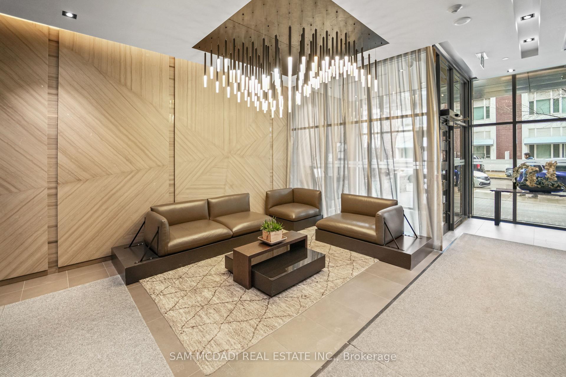 200 Sackville Street 1106