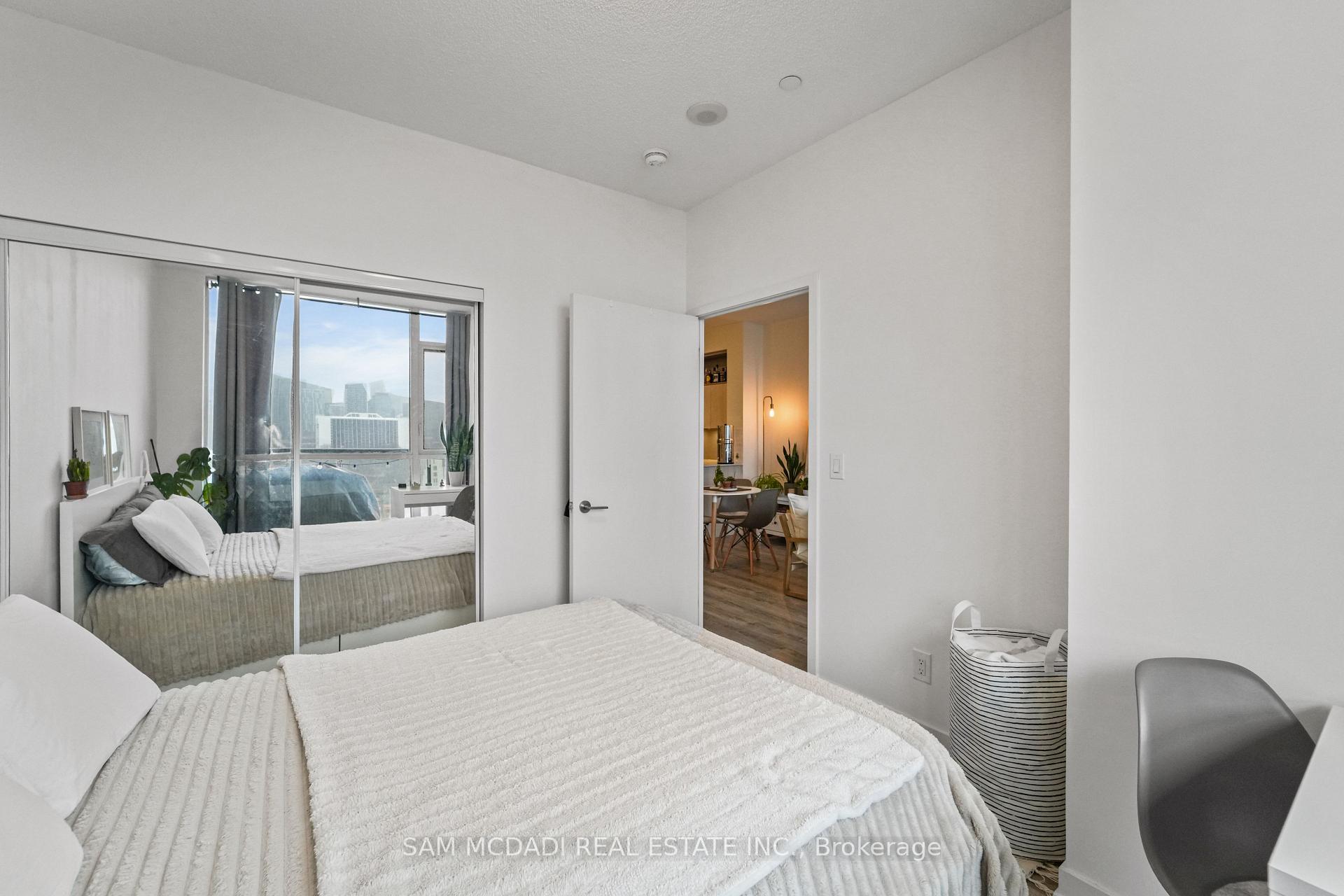 200 Sackville Street 1106