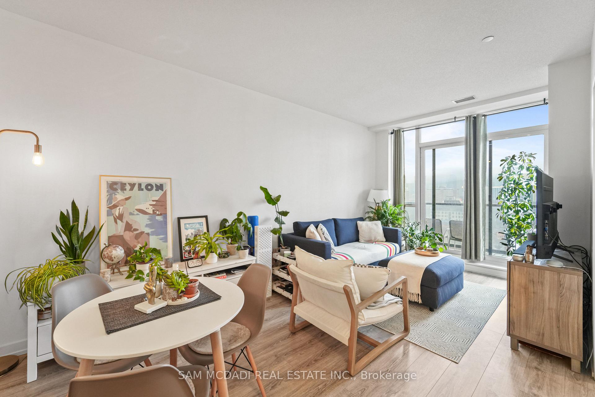 200 Sackville Street 1106