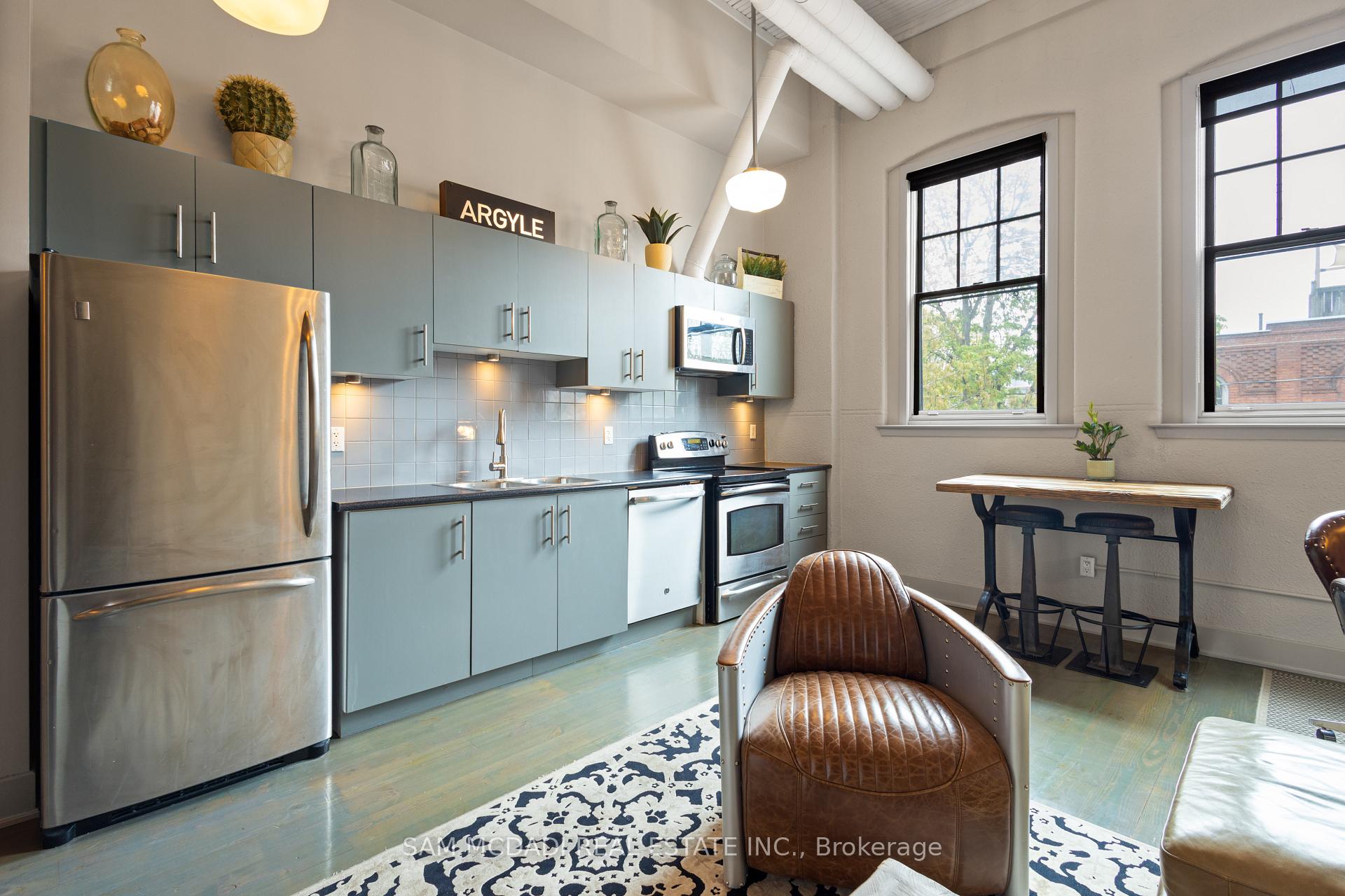 183 Dovercourt Road 204