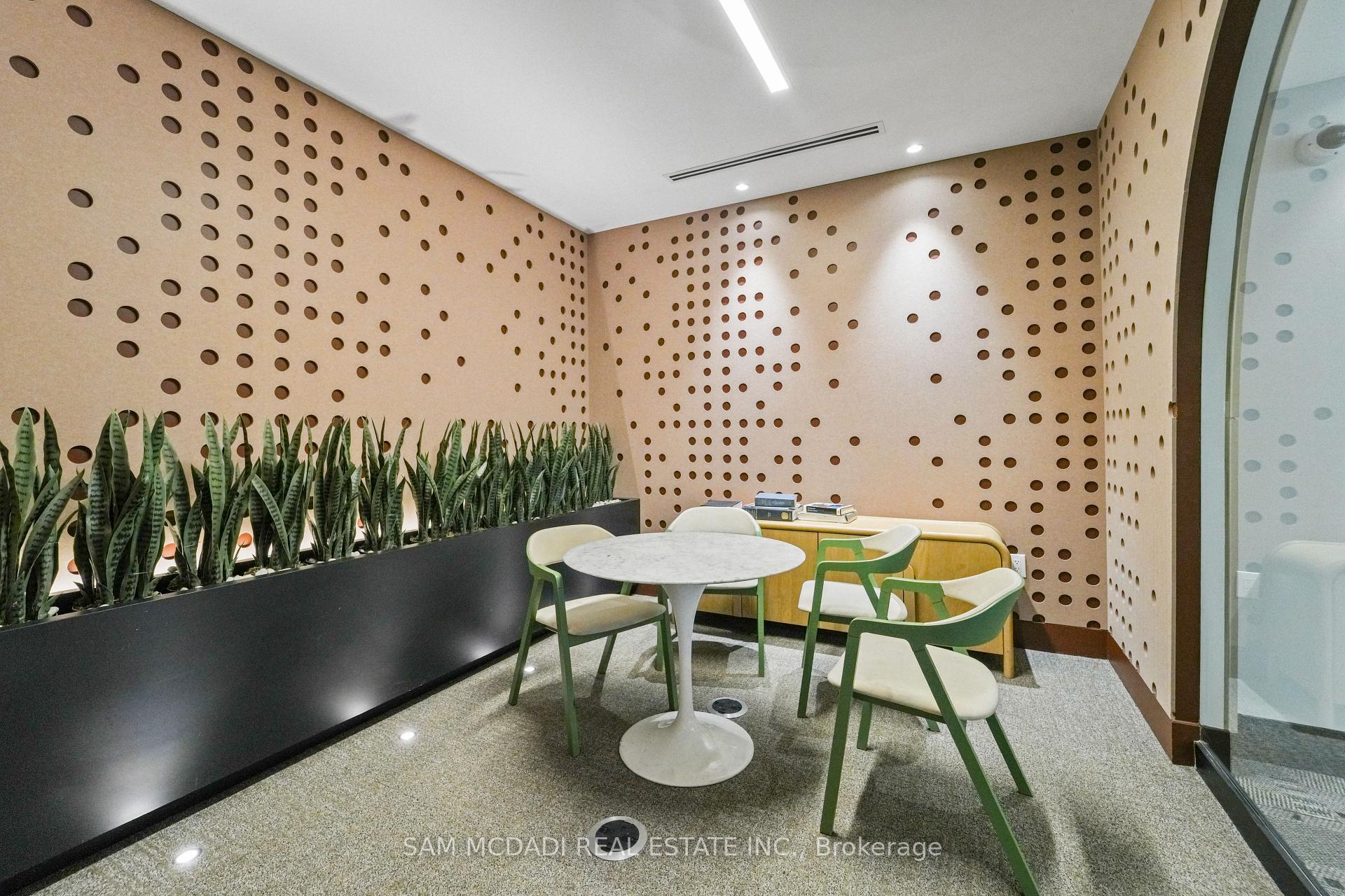 130 RIVER Street 2506