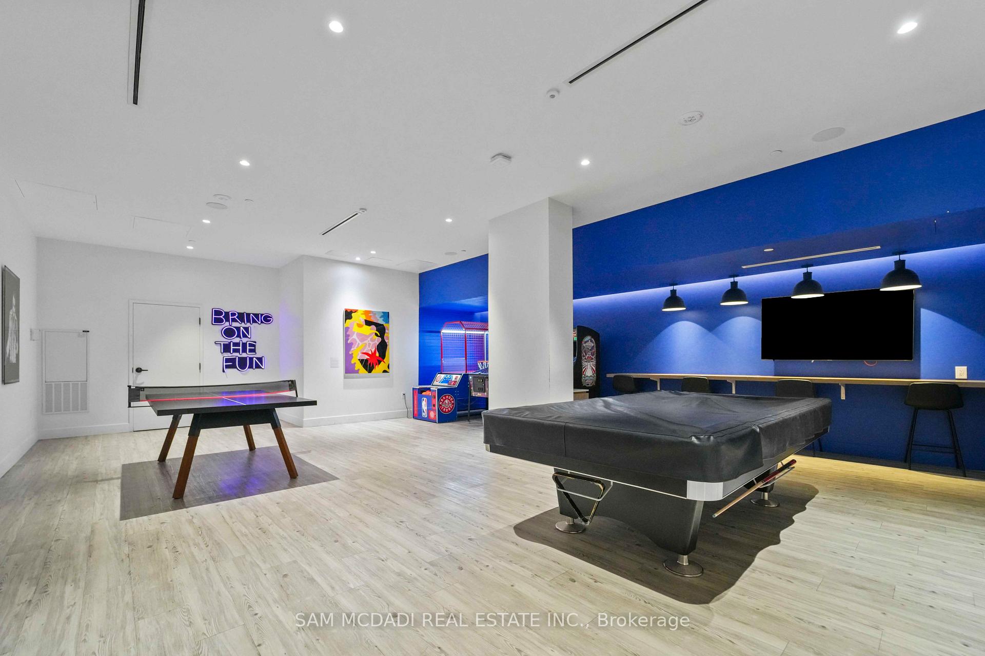 130 RIVER Street 2506