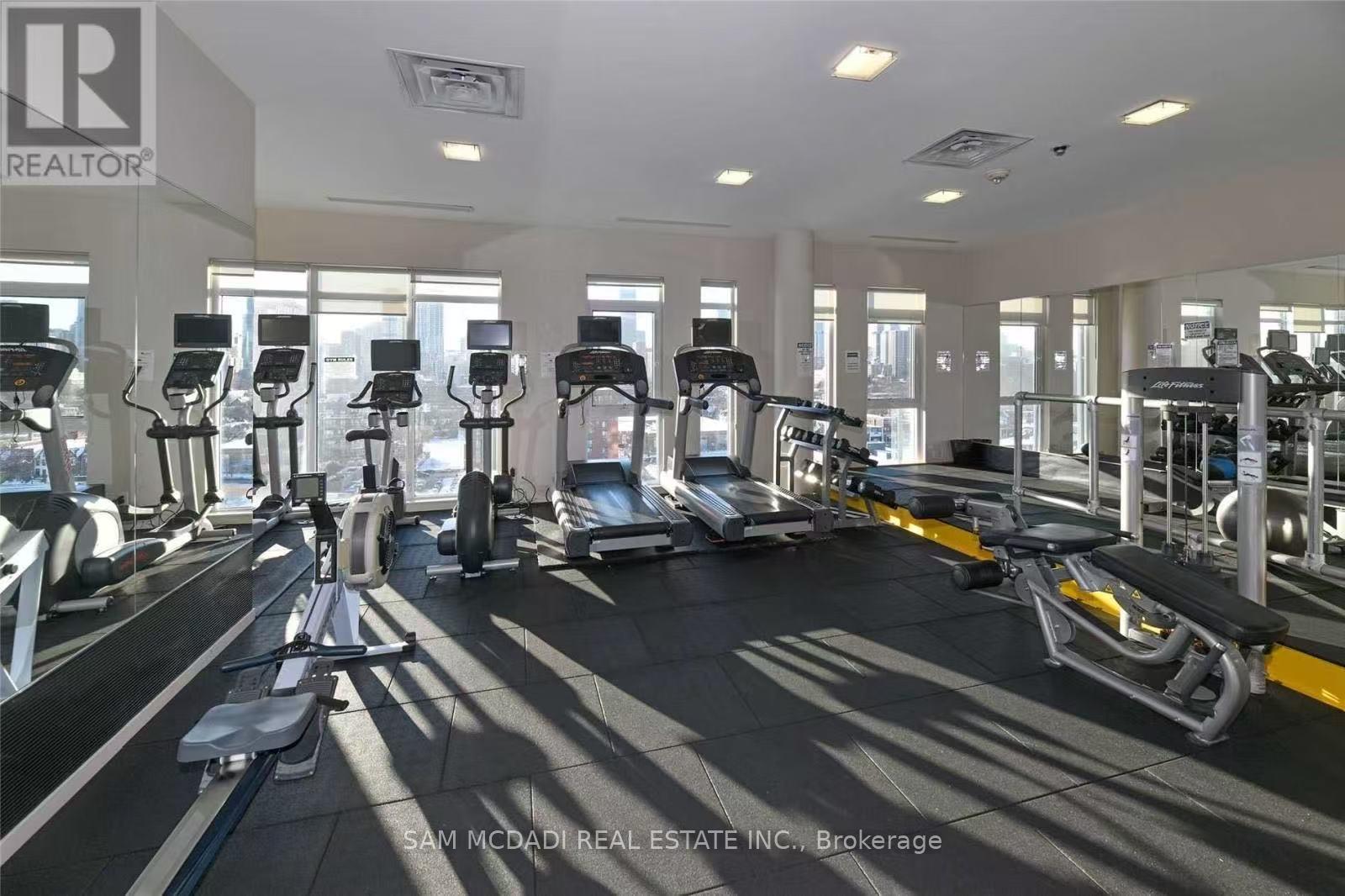 260 Sackville Street 909