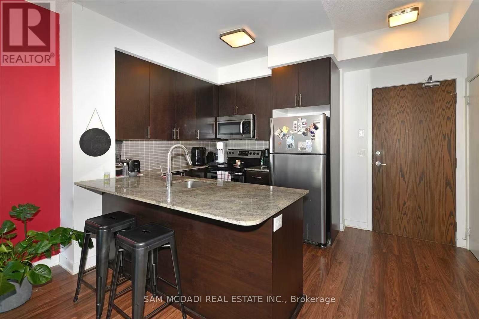 260 Sackville Street 909