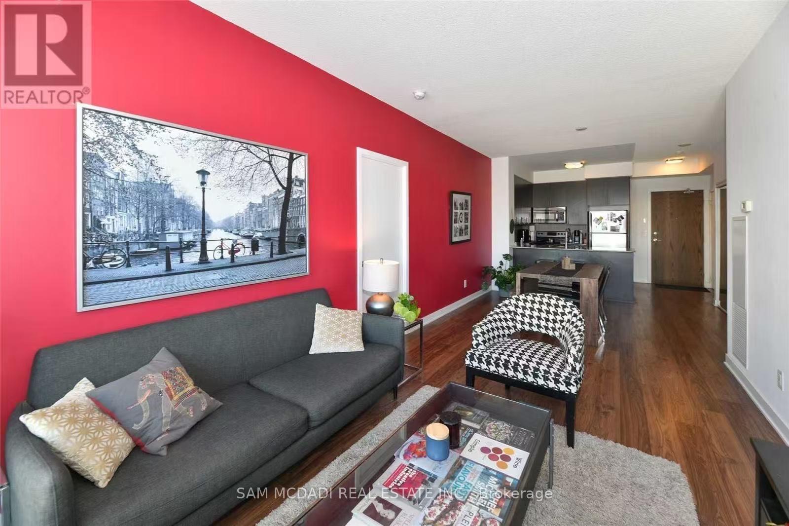 260 Sackville Street 909