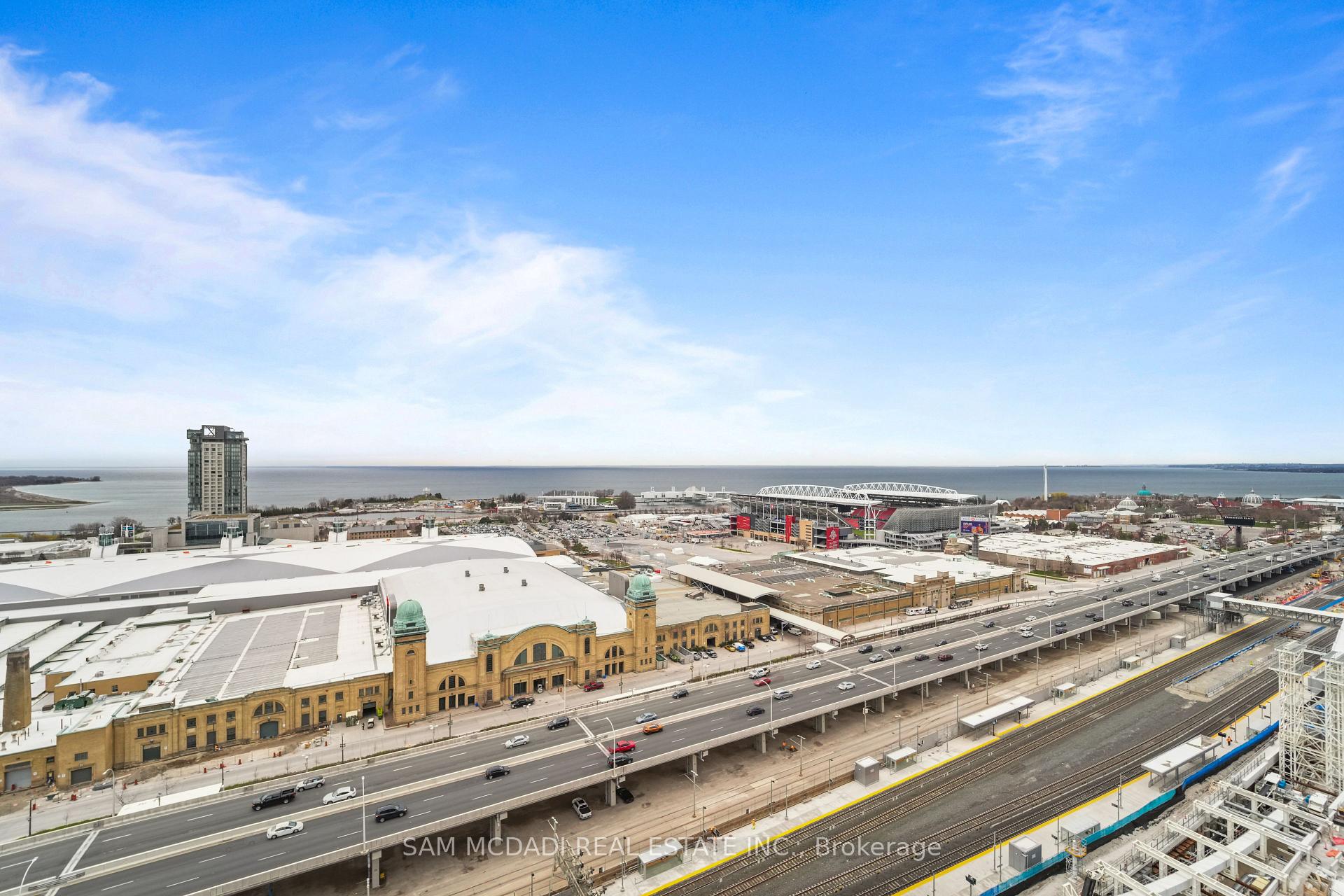 85 East Liberty Street 2304