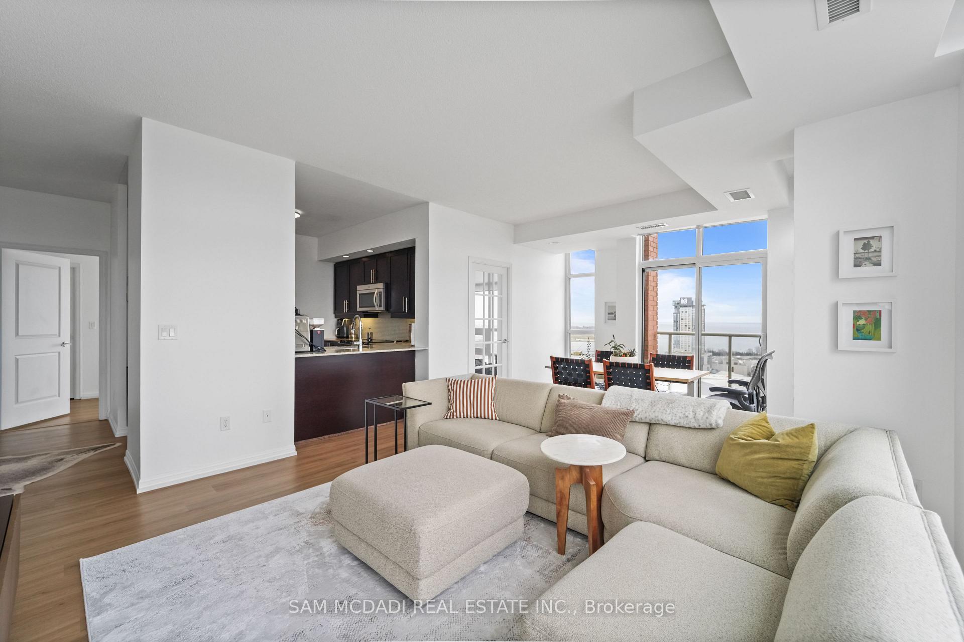 85 East Liberty Street 2304