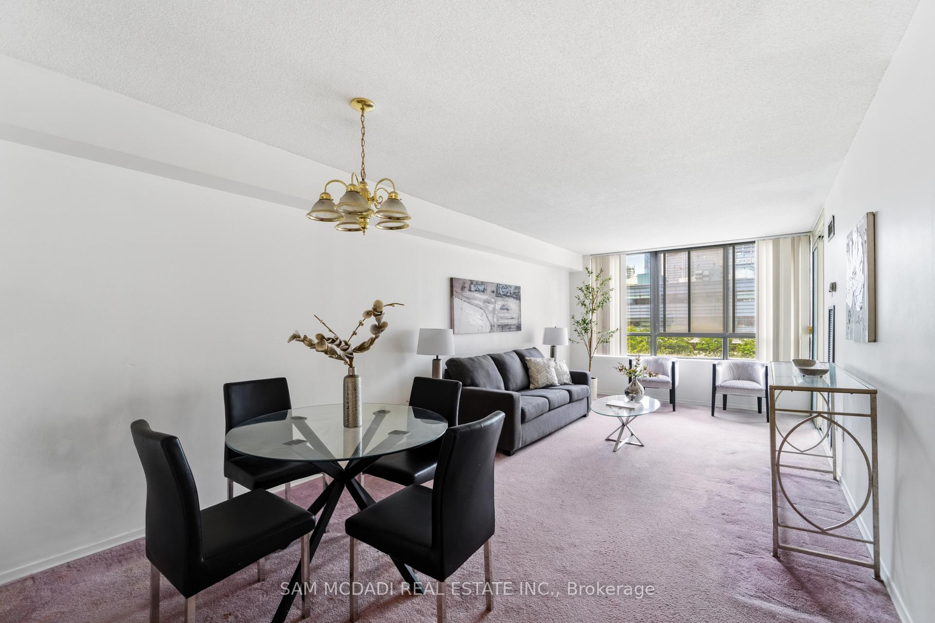 117 Gerrard Street E 613