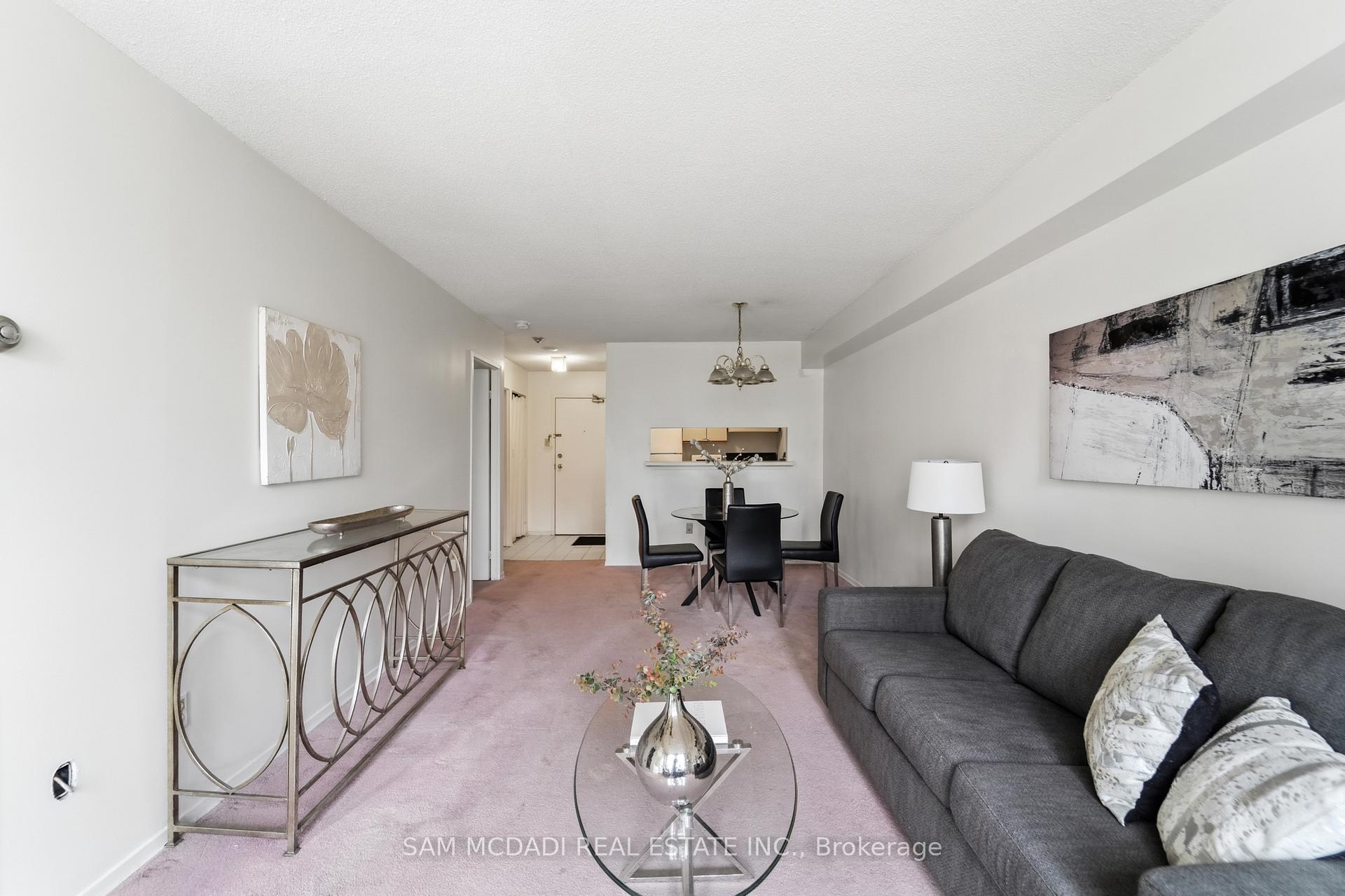 117 Gerrard Street E 613