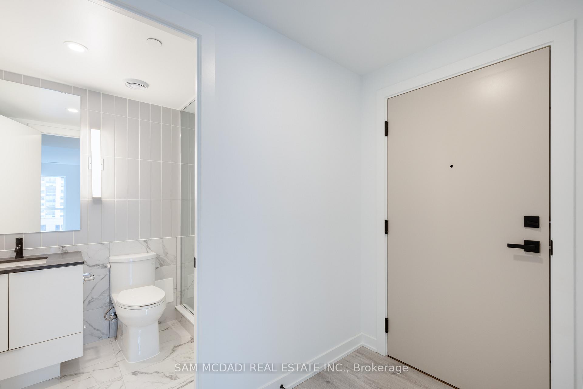 327 King Street W 602