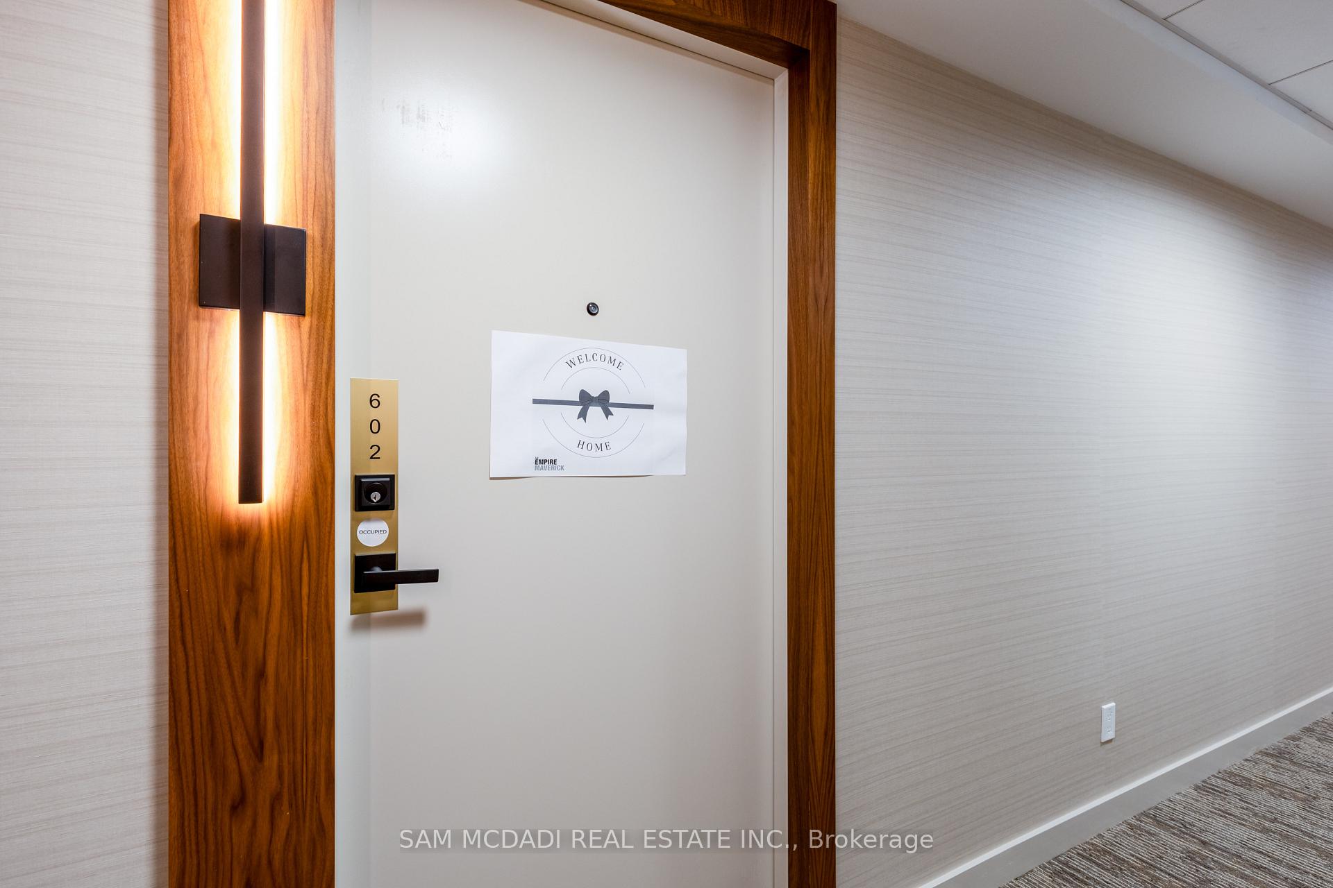 327 King Street W 602