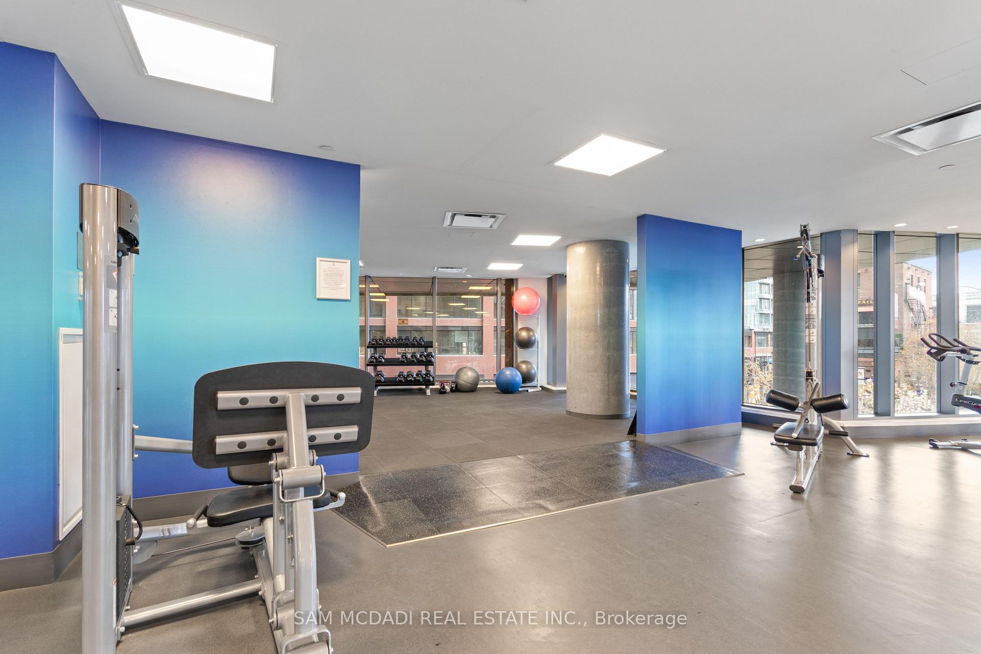 150 East Liberty Street 1208
