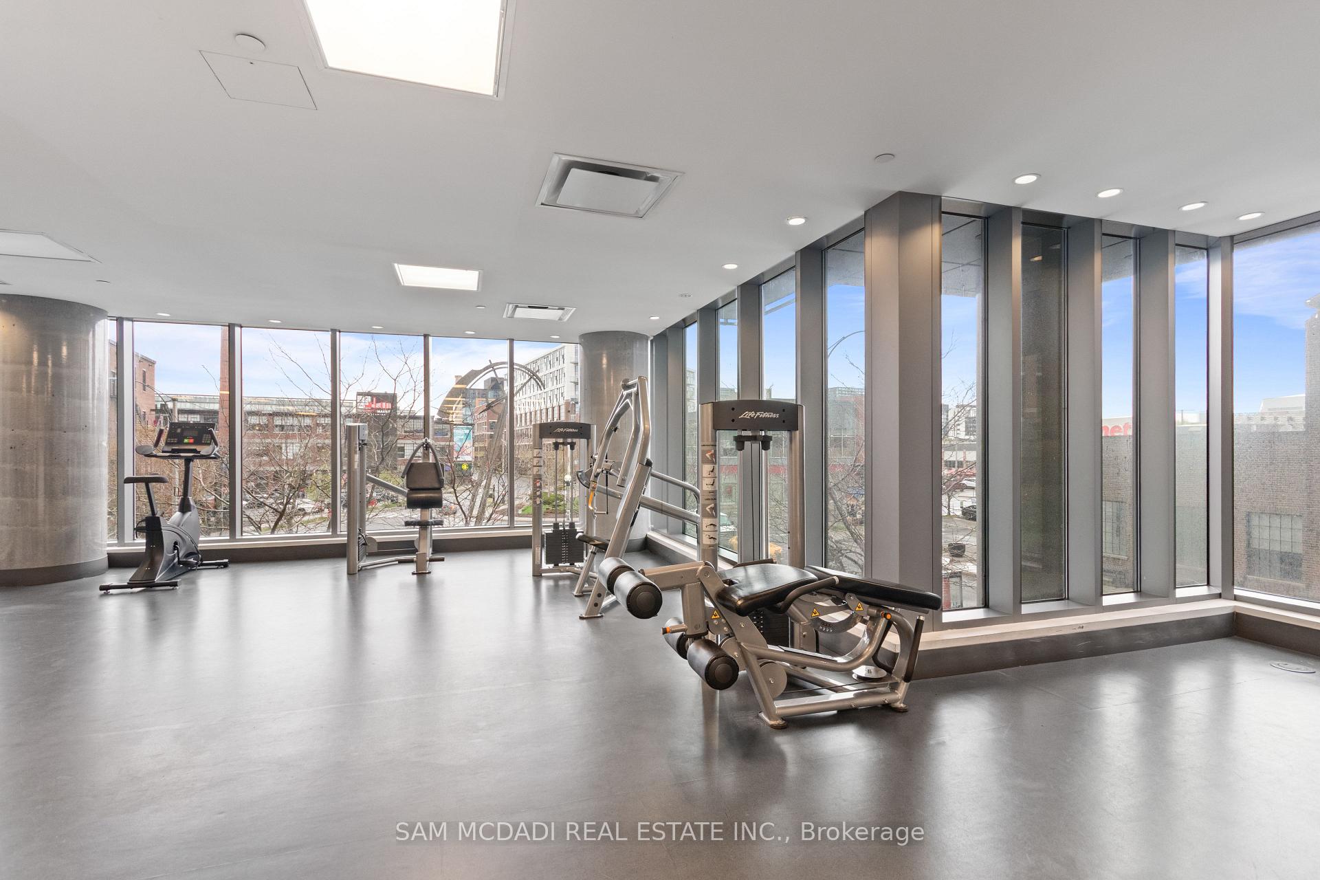 150 East Liberty Street 1208