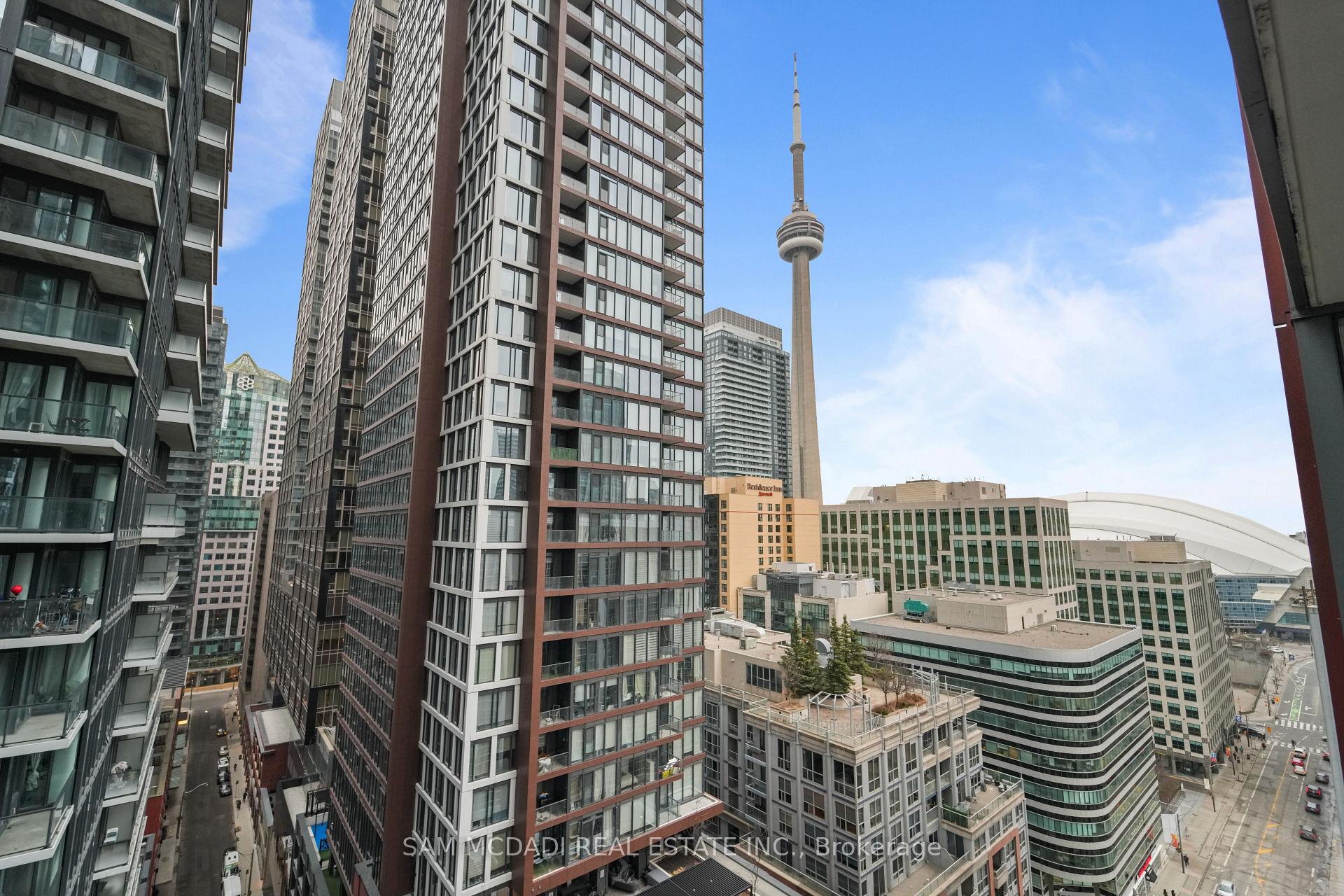 88 Blue Jays Way 1603