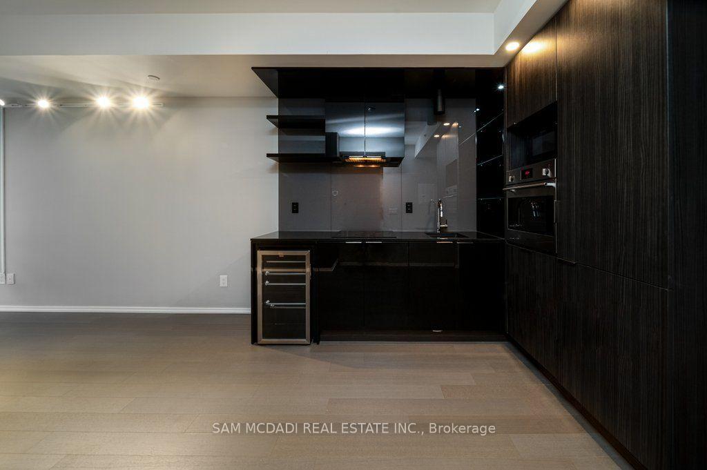 70 Temperance Street 608, Toronto Unit: 608