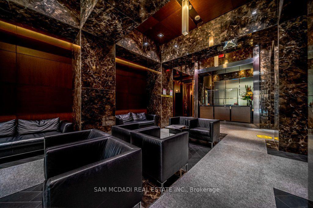 70 Temperance Street 608, Toronto Unit: 608