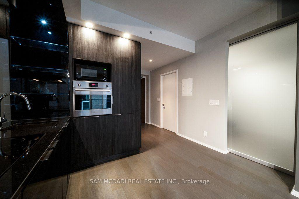 70 Temperance Street 608, Toronto Unit: 608
