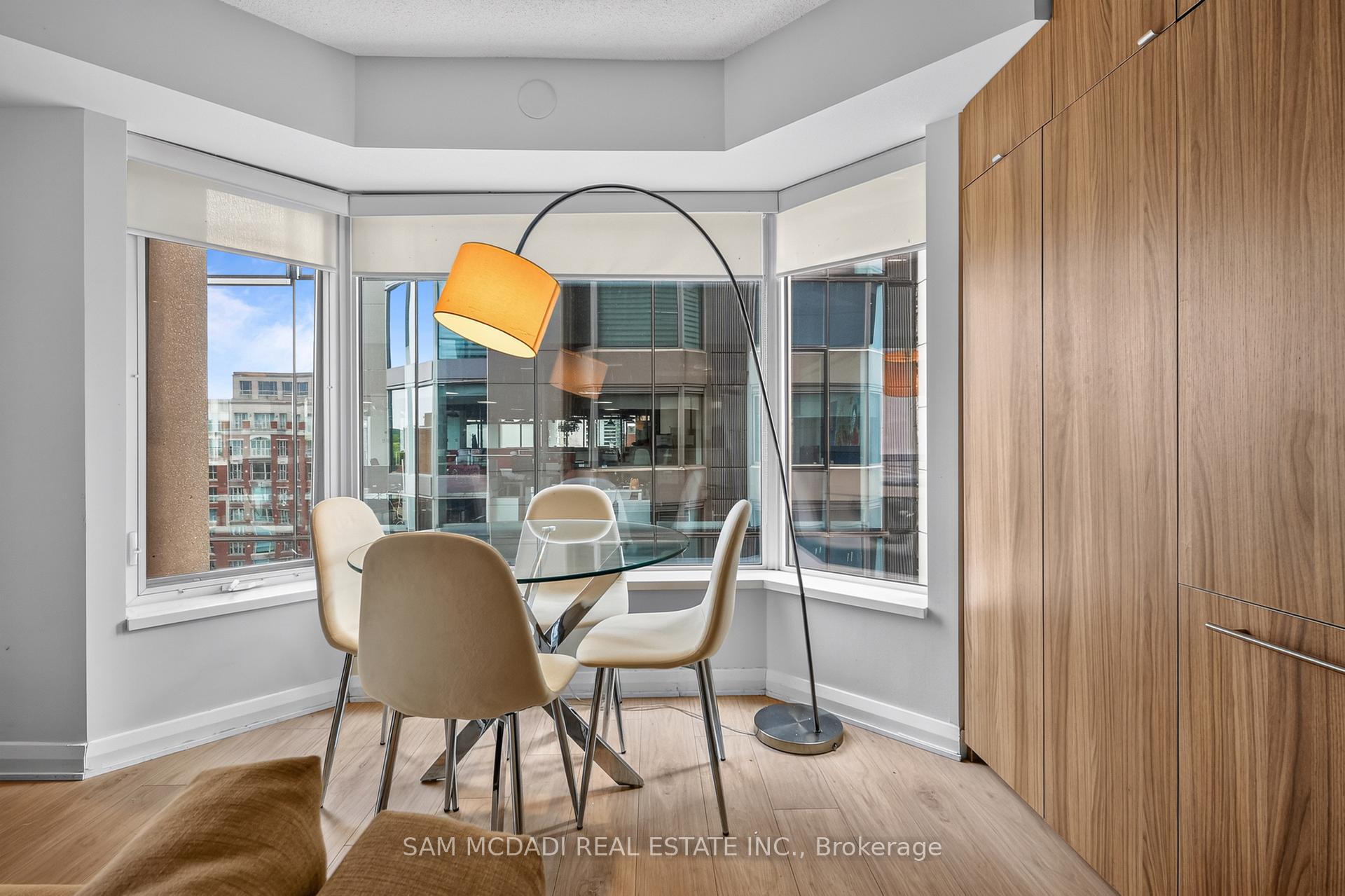 155 Yorkville Avenue 704, Toronto Unit: 704