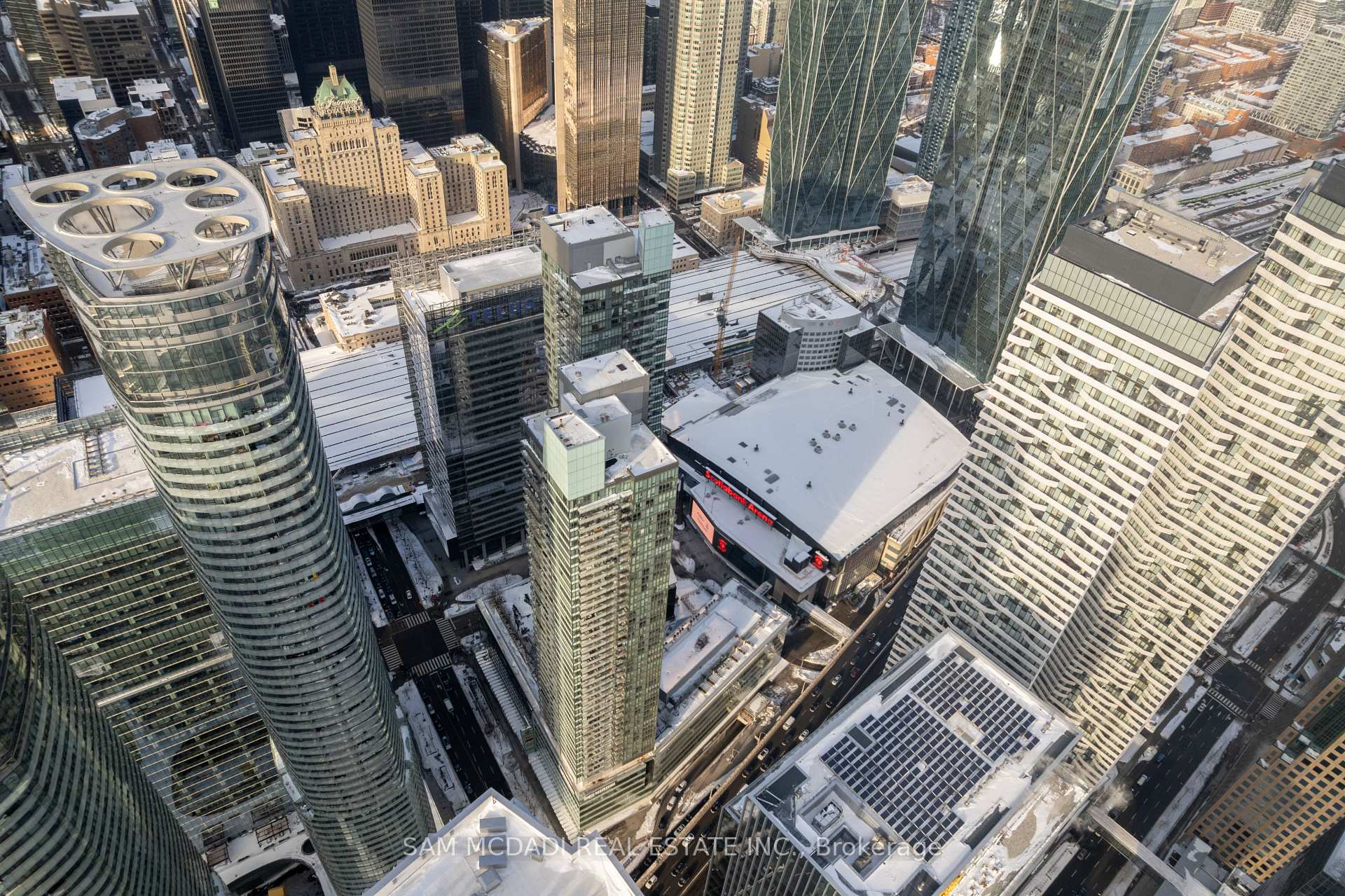 12 York Street 2307, Toronto Unit: 2307