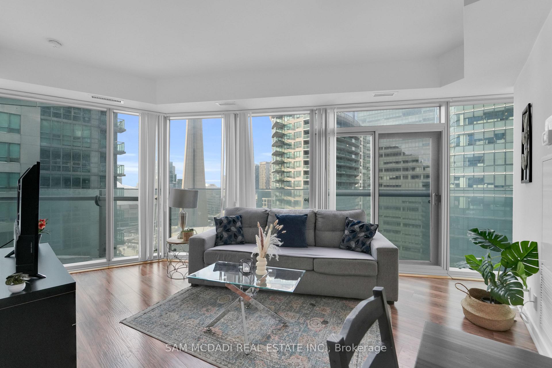 12 York Street 2307, Toronto Unit: 2307