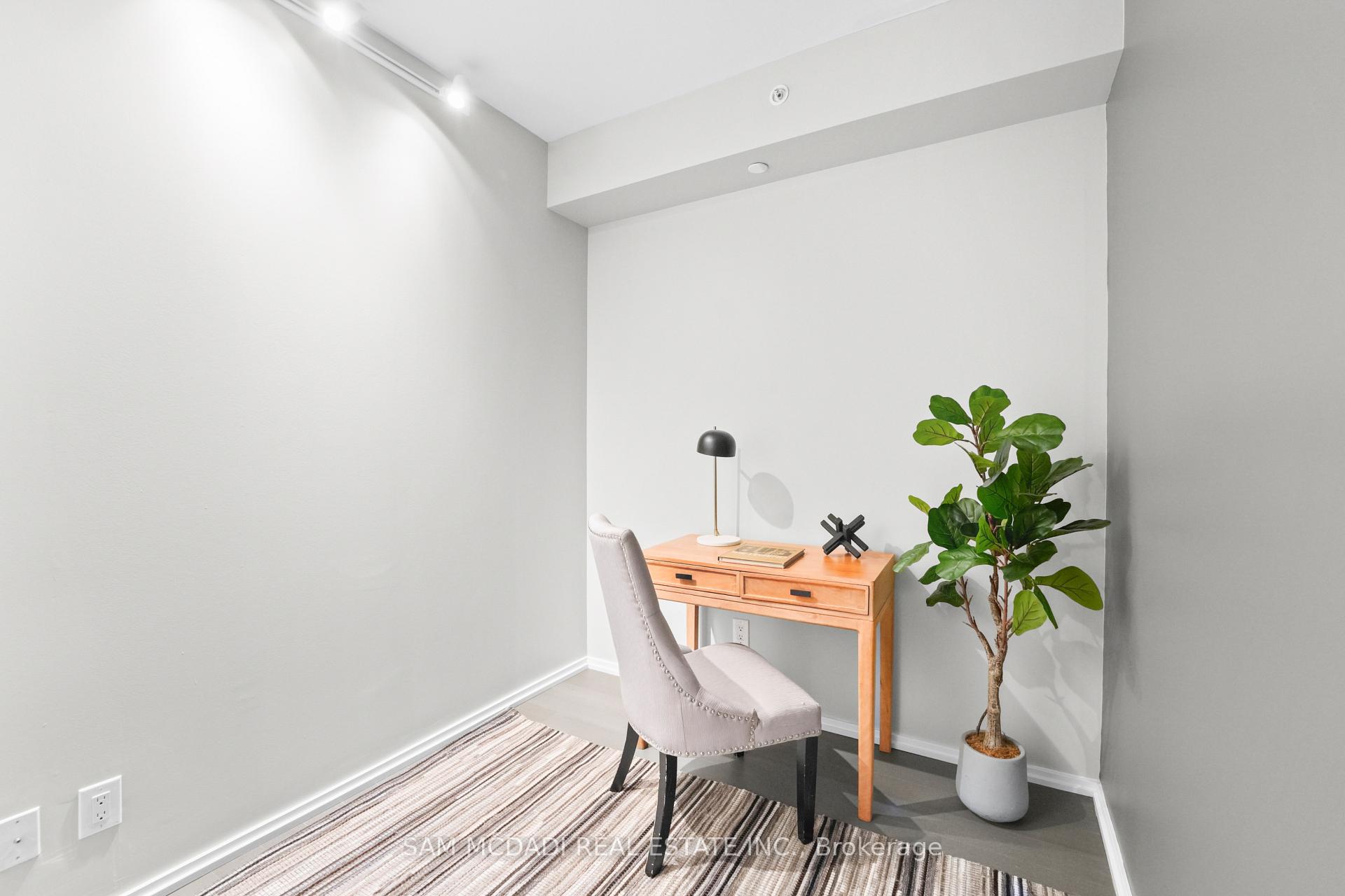 70 Temperance Street 608, Toronto Unit: 608