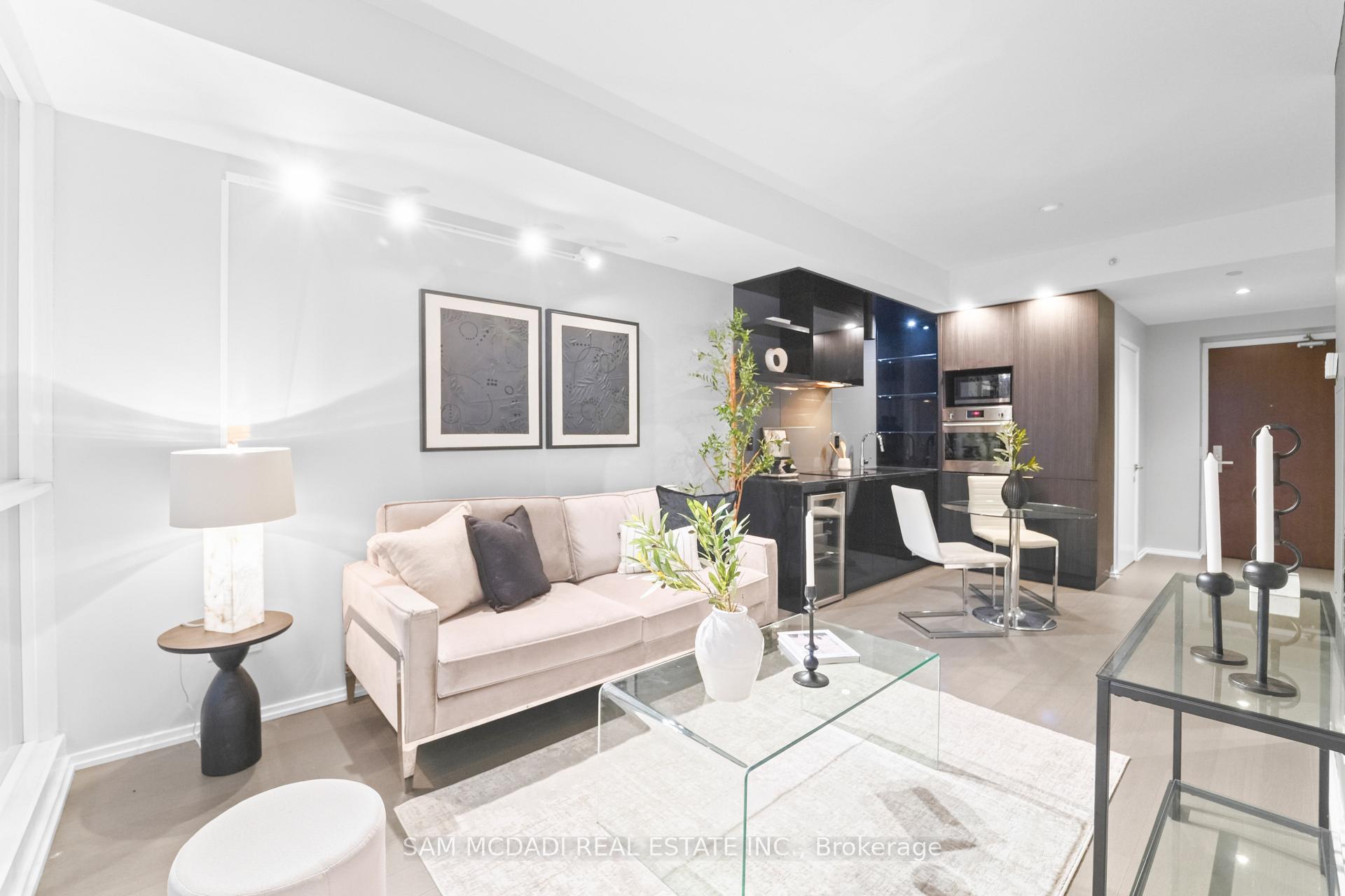 70 Temperance Street 608, Toronto Unit: 608