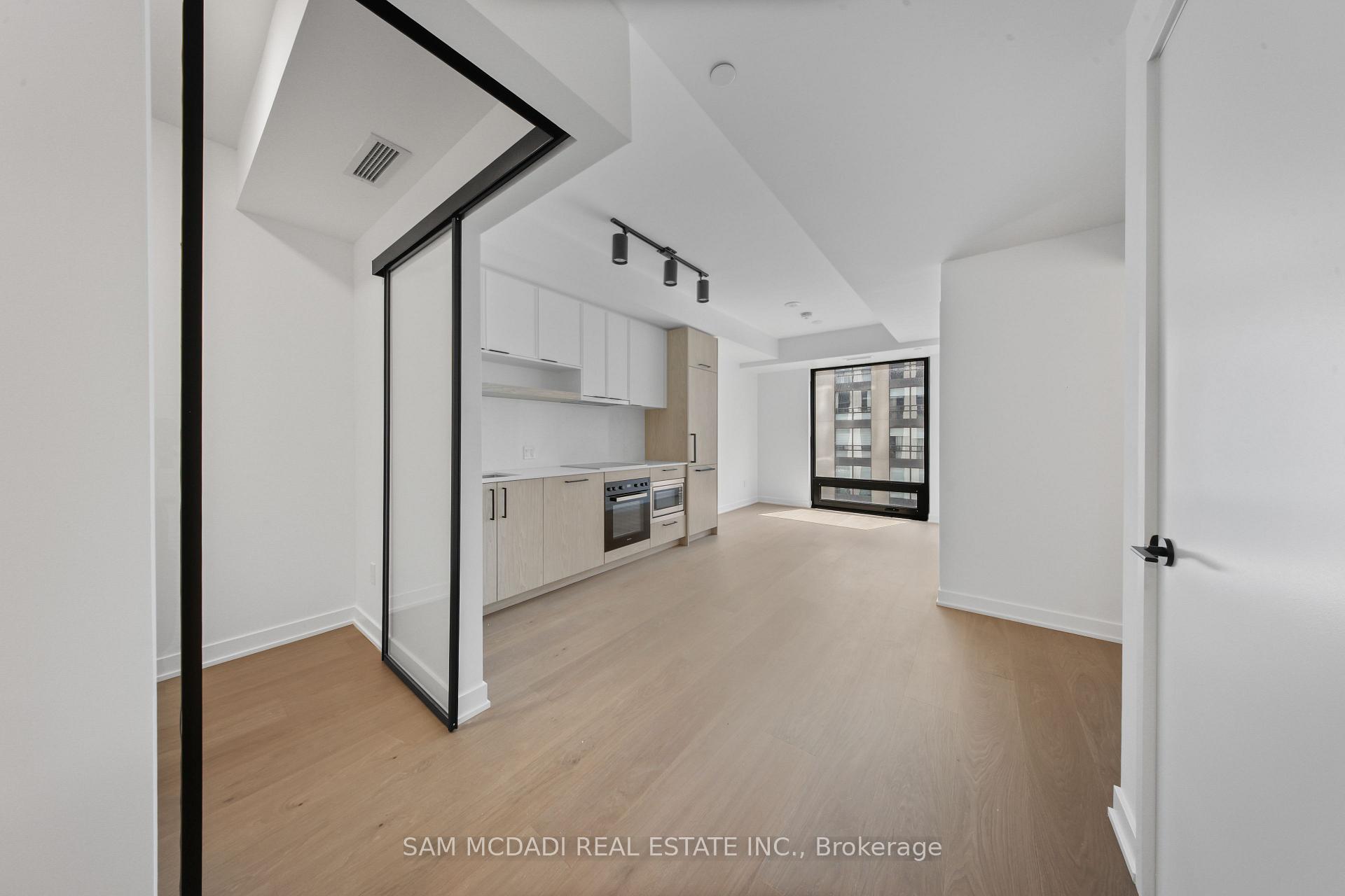 89 Montclair Avenue, Toronto
