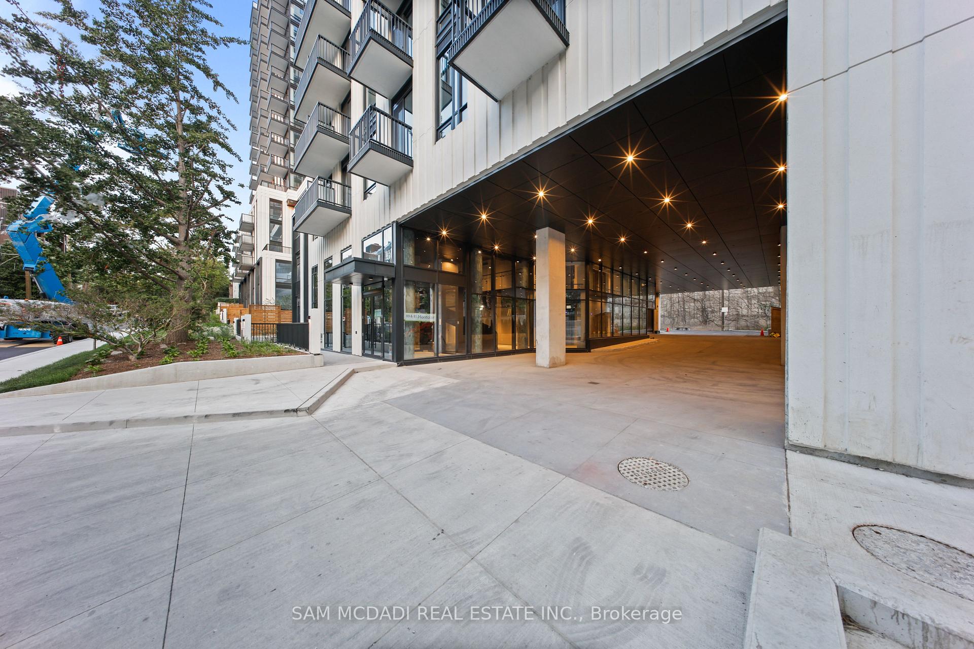 89 Montclair Avenue, Toronto