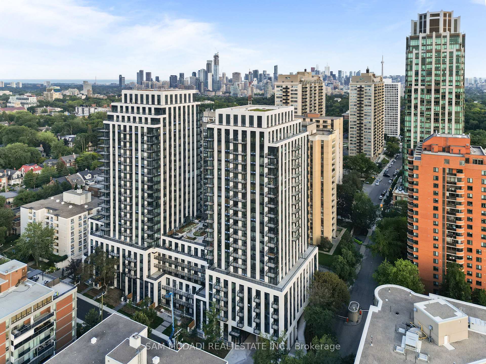 89 Montclair Avenue, Toronto