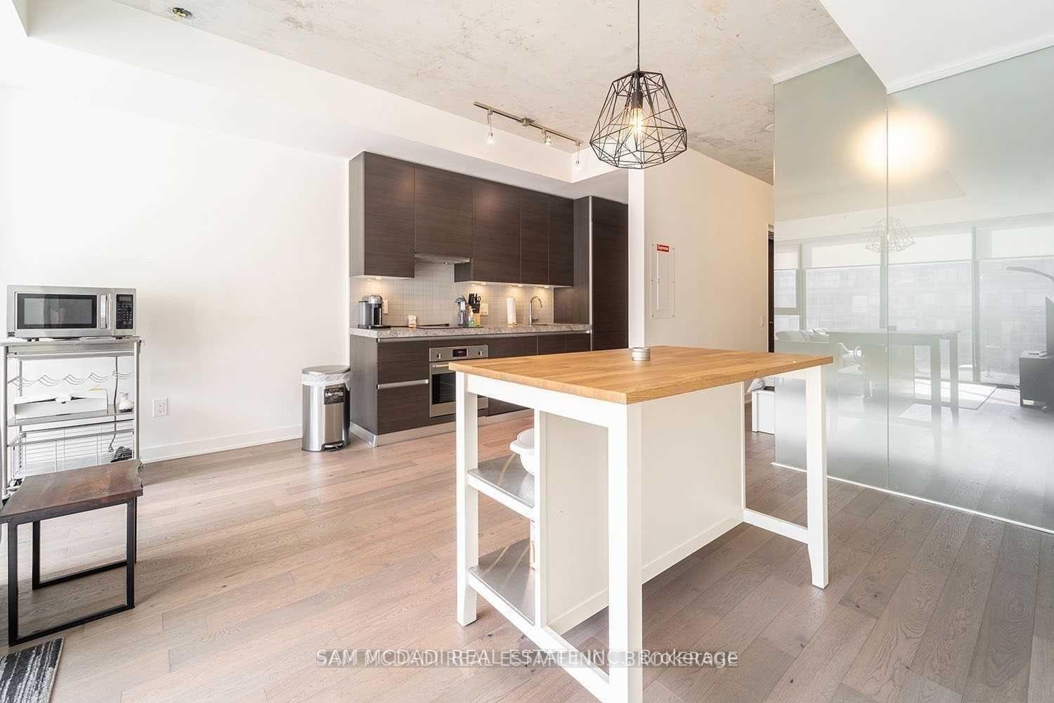 629 King Street W 415, Toronto Unit: 415