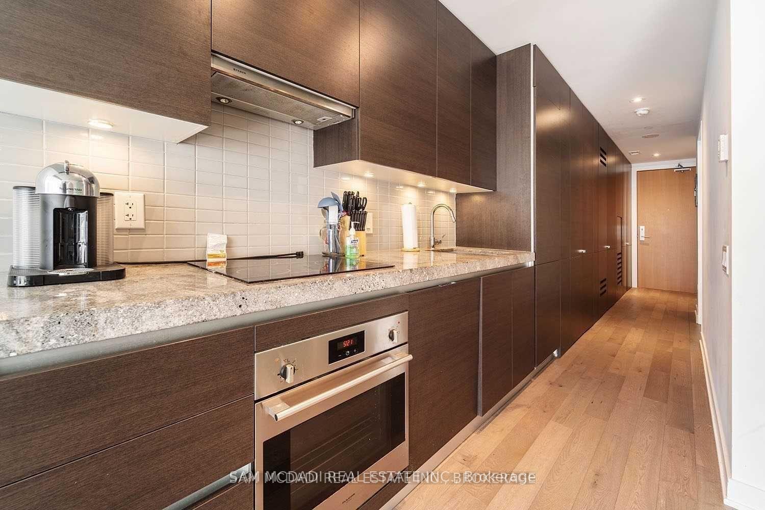 629 King Street W 415, Toronto Unit: 415