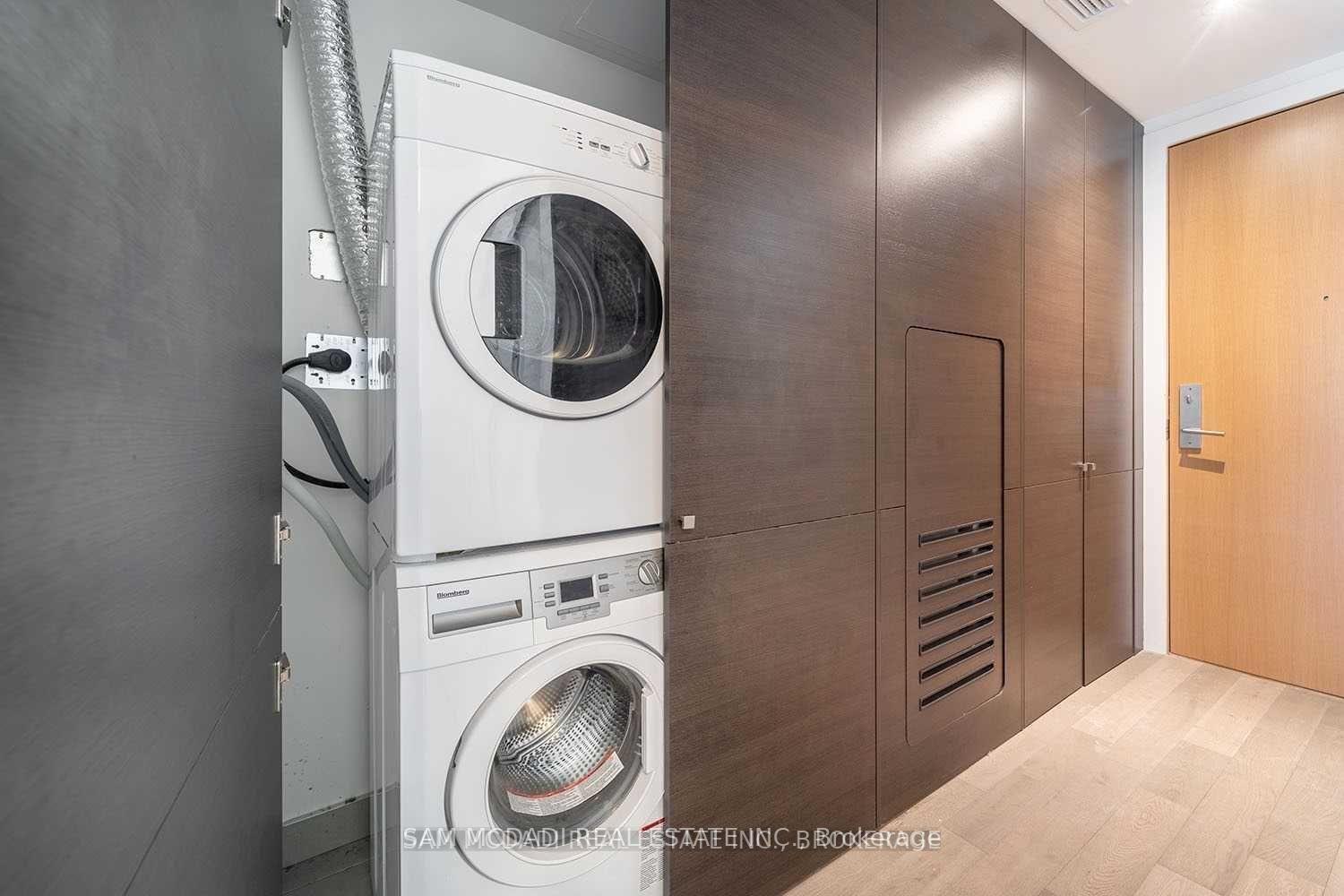 629 King Street W 415, Toronto Unit: 415