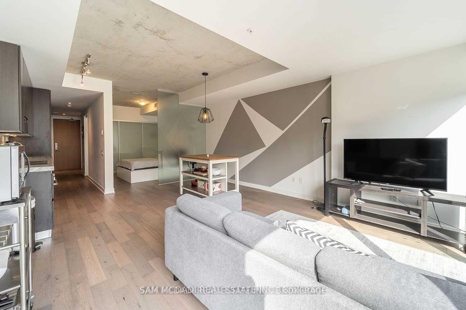 629 King Street W 415, Toronto Unit: 415