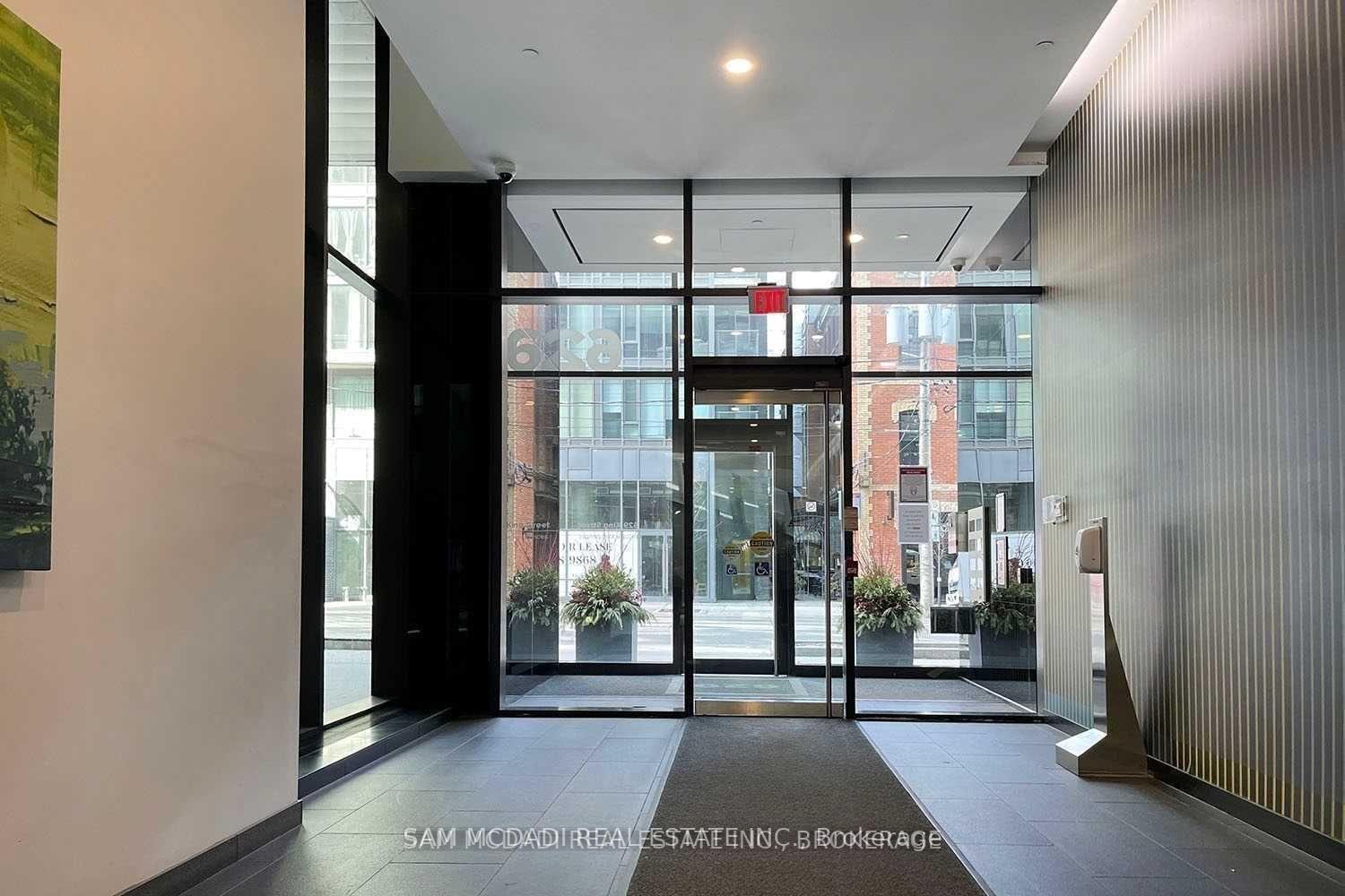 629 King Street W 415, Toronto Unit: 415
