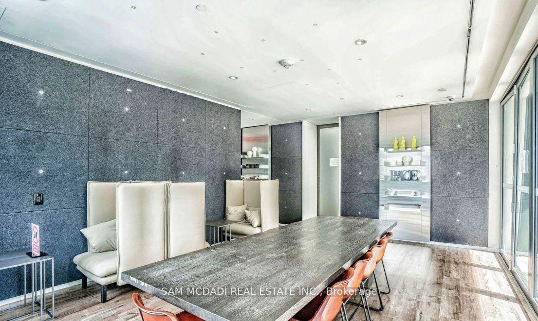 159 Dundas Street E 1906, Toronto Unit: 1906