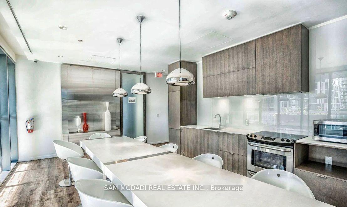 159 Dundas Street E 1906, Toronto Unit: 1906