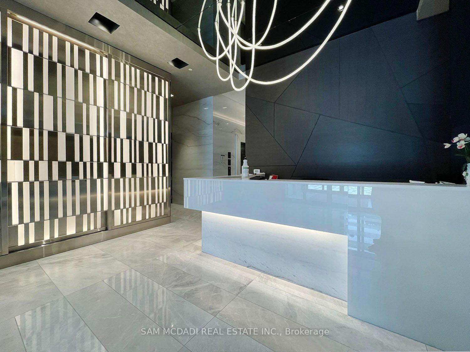 609 Avenue Road 301, Toronto Unit: 301