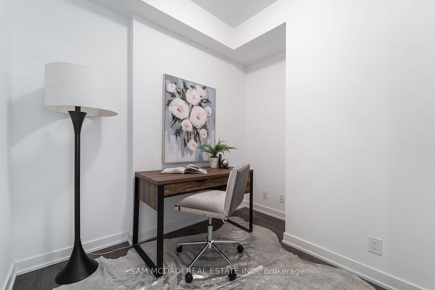 609 Avenue Road 301, Toronto Unit: 301